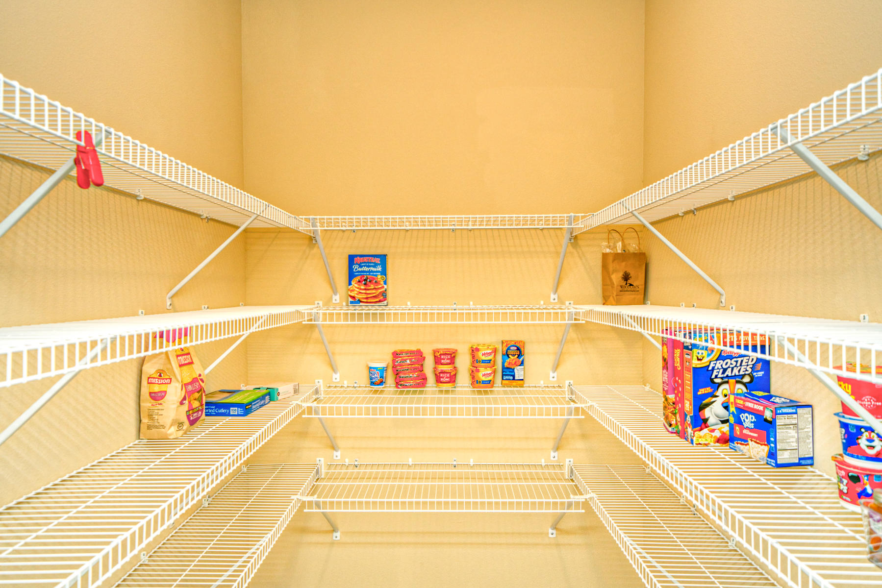 COLONY ESTATES - Residential