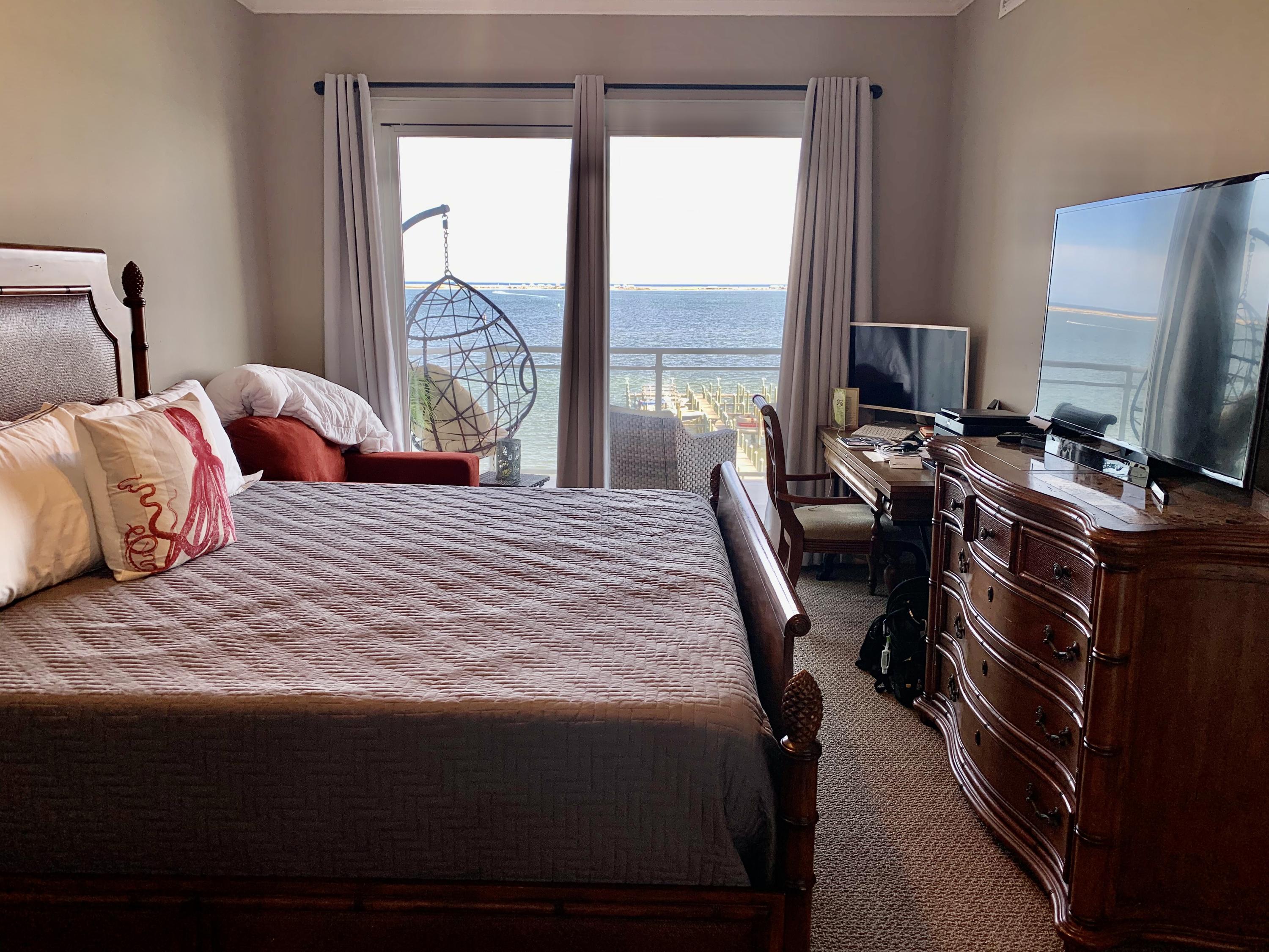 PIER 23 @ NAVARRE LANDING - Residential