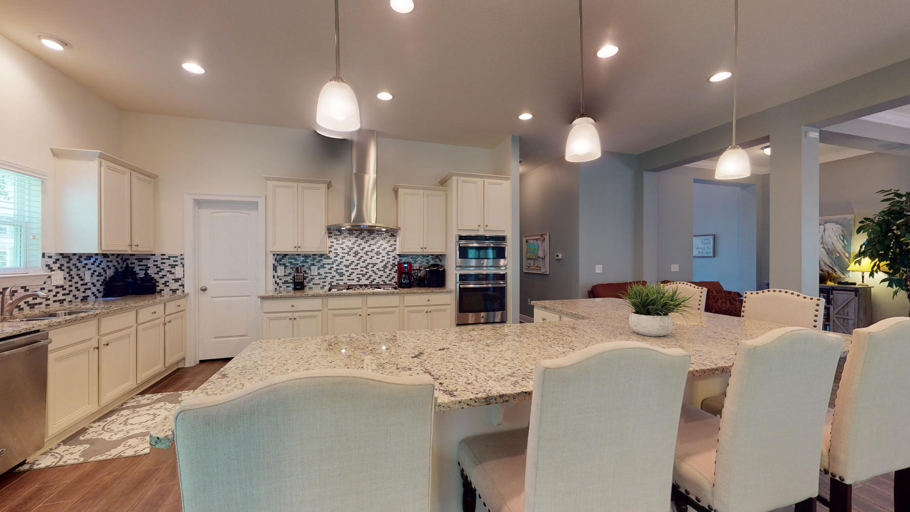 Mussett Bayou Manor - Residential