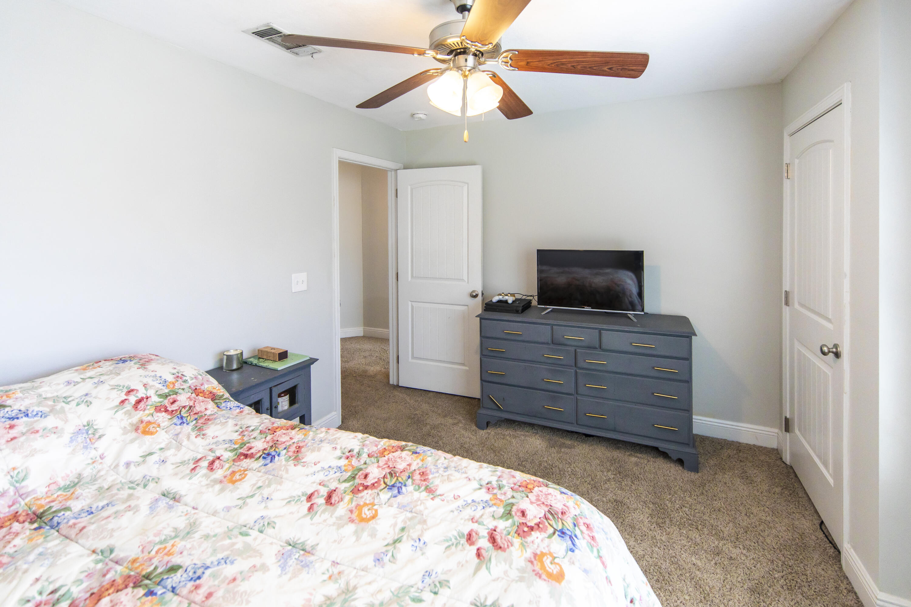 WEST SHORE PLACE - Residential
