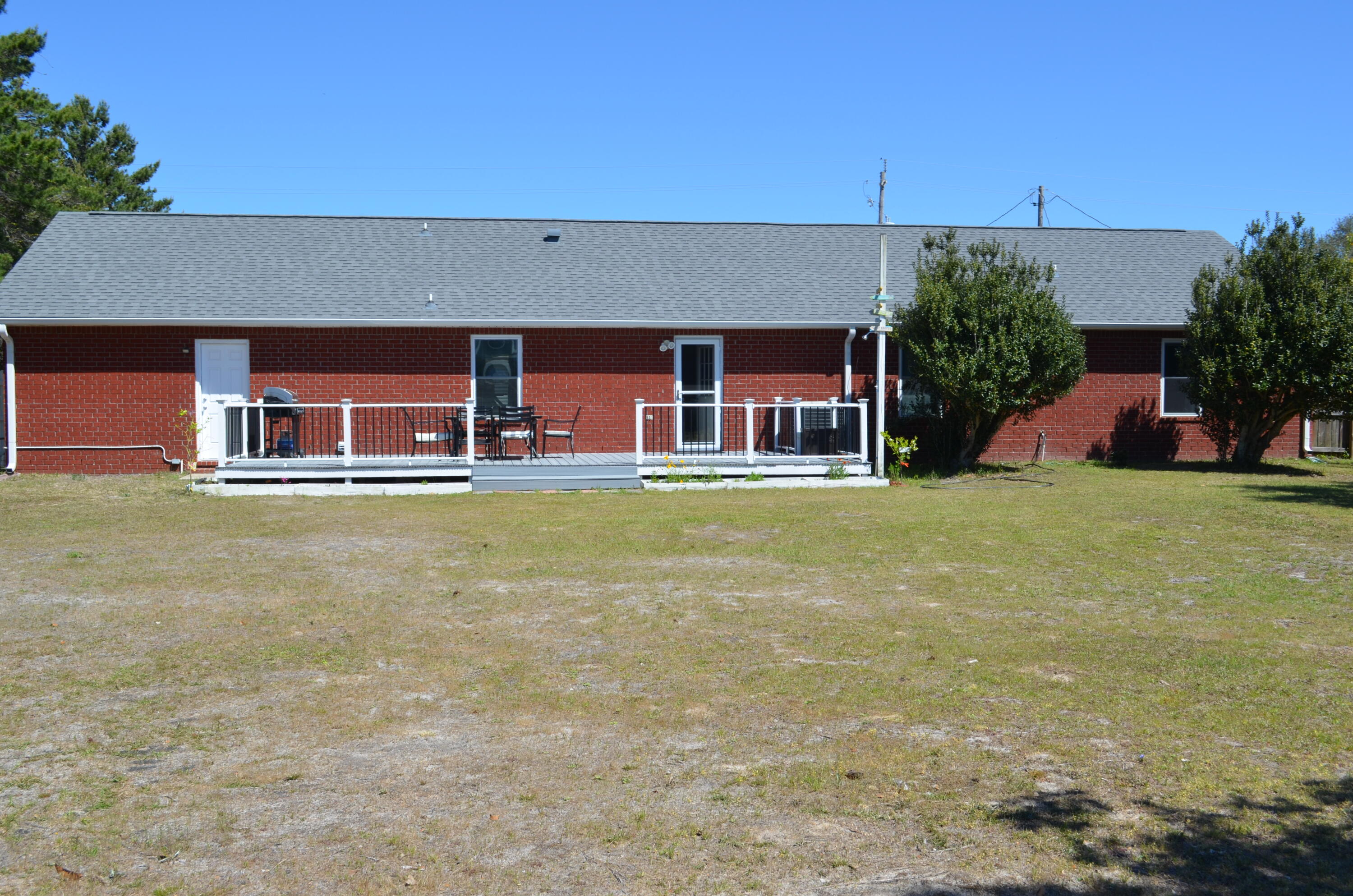 NAVARRE 1ST ADD - Residential