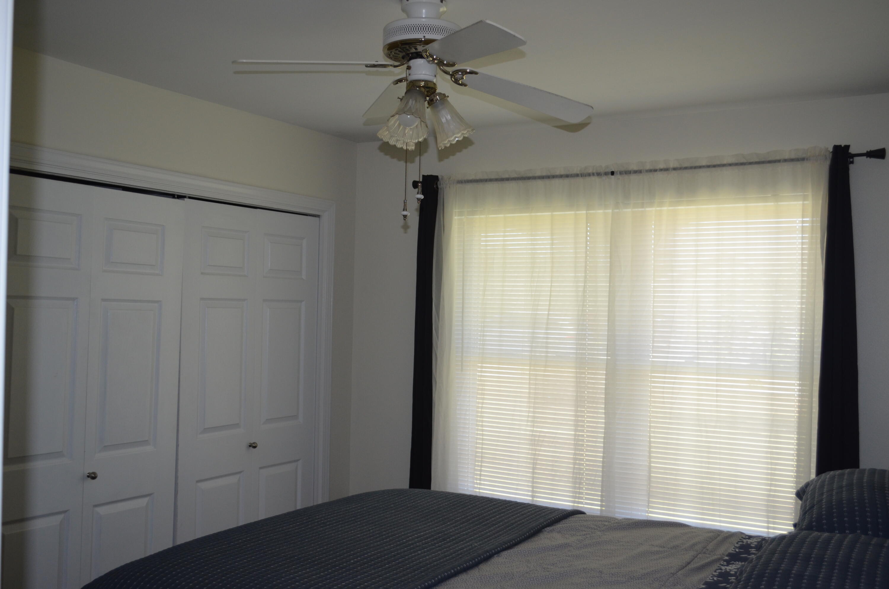 NAVARRE 1ST ADD - Residential