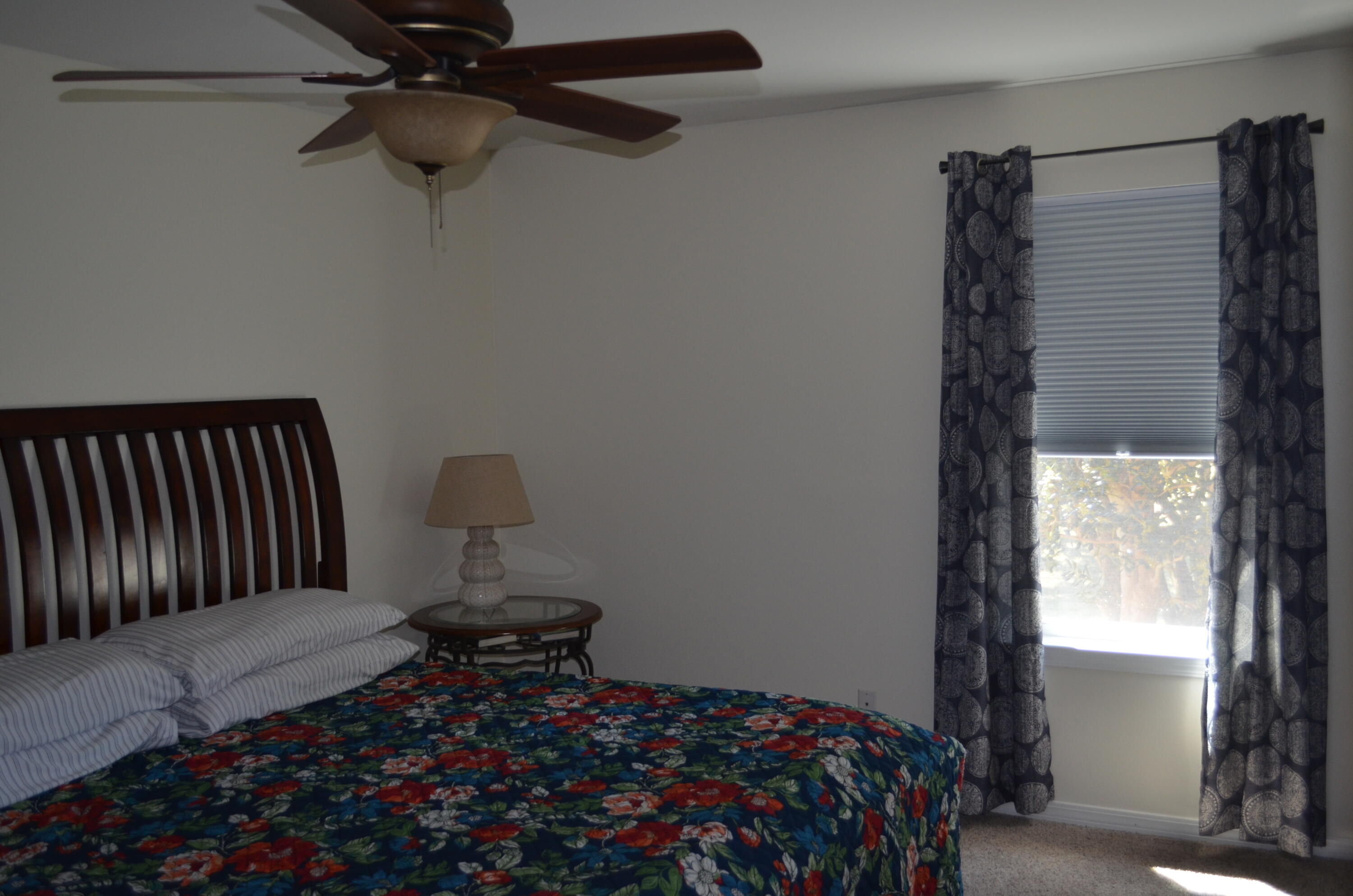 NAVARRE 1ST ADD - Residential