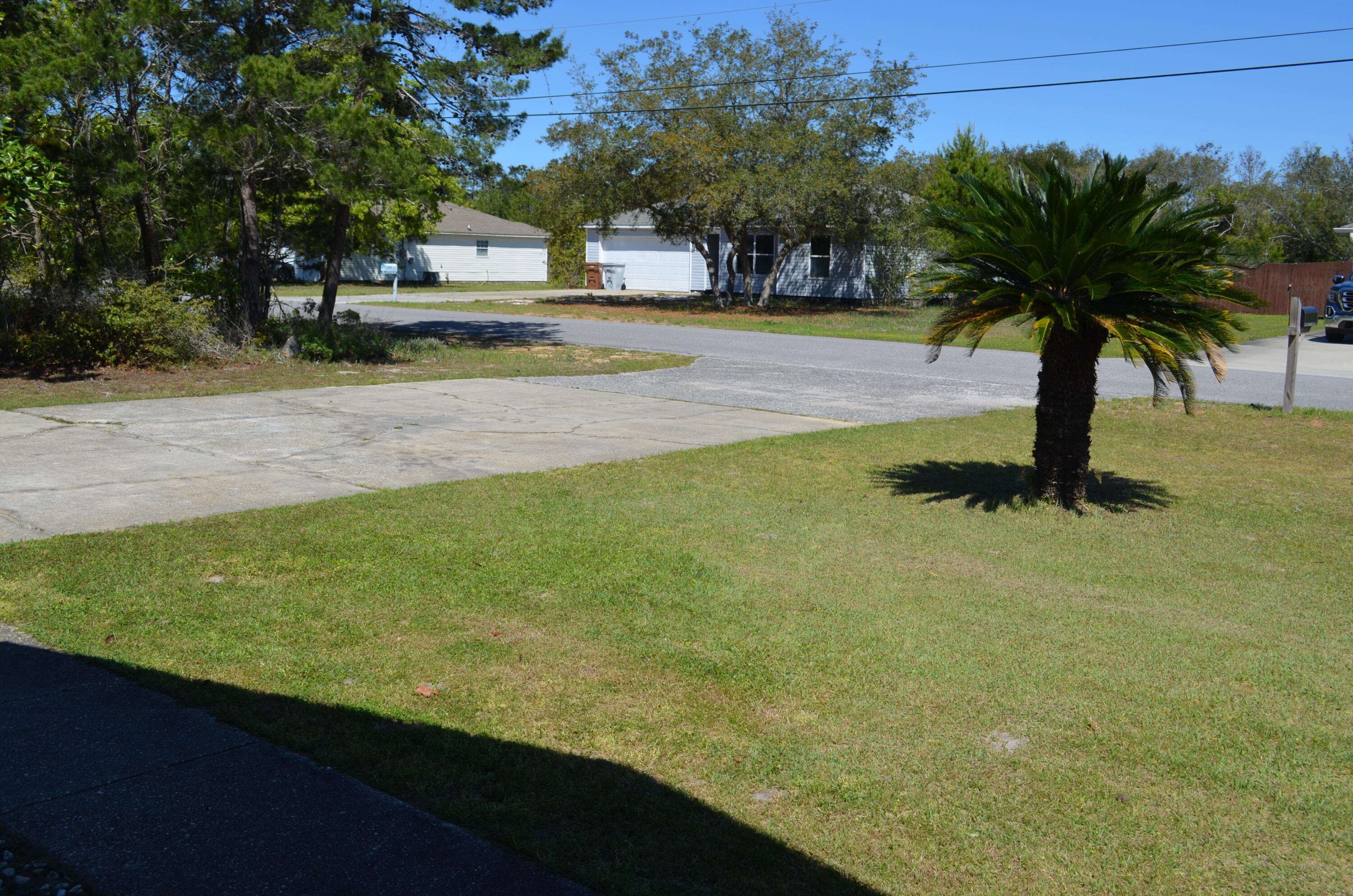 NAVARRE 1ST ADD - Residential