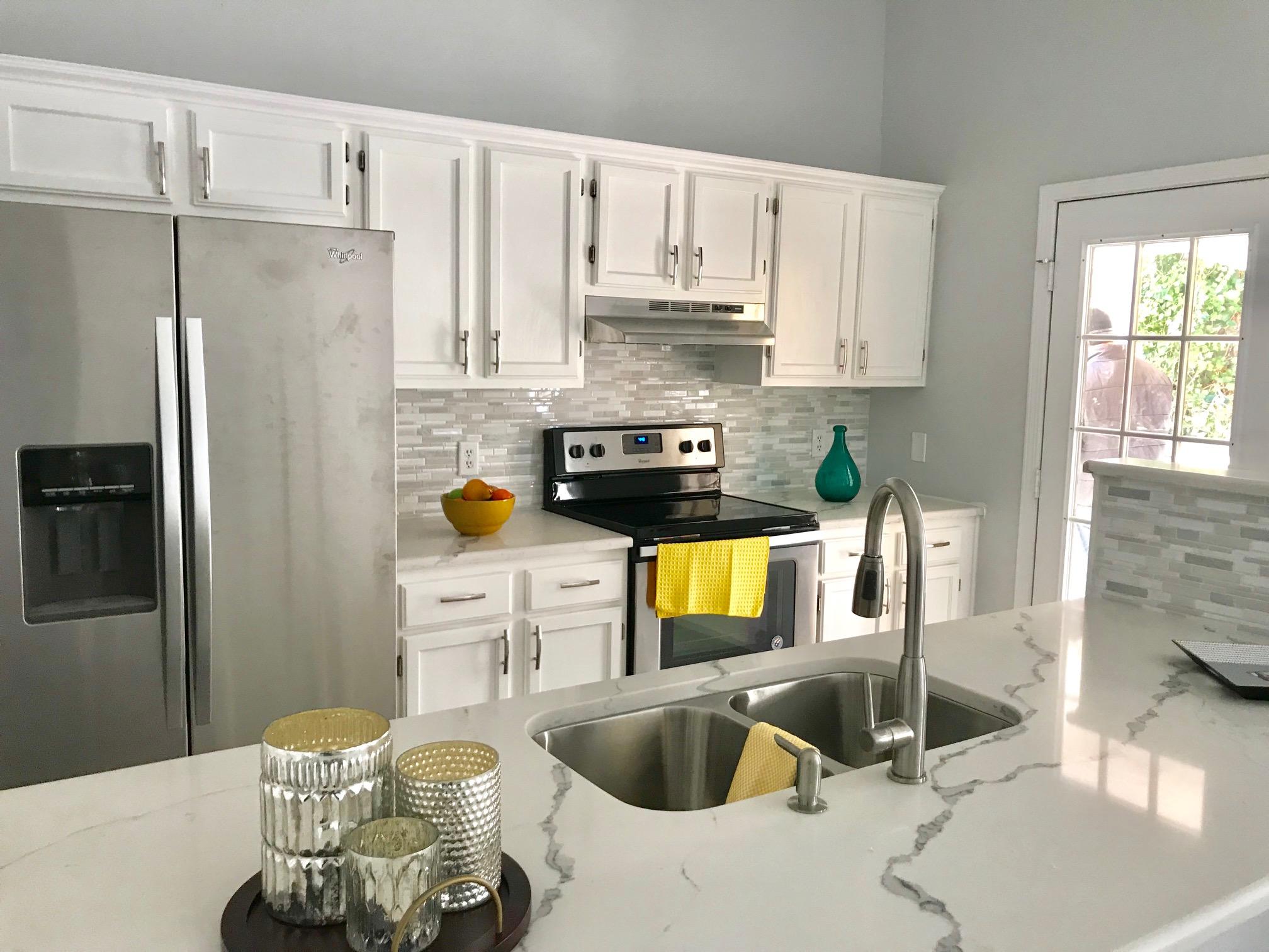 LAKE CHARLESTON - Residential