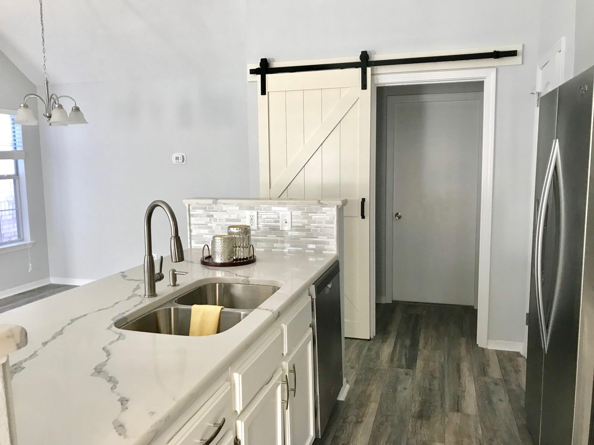 LAKE CHARLESTON - Residential