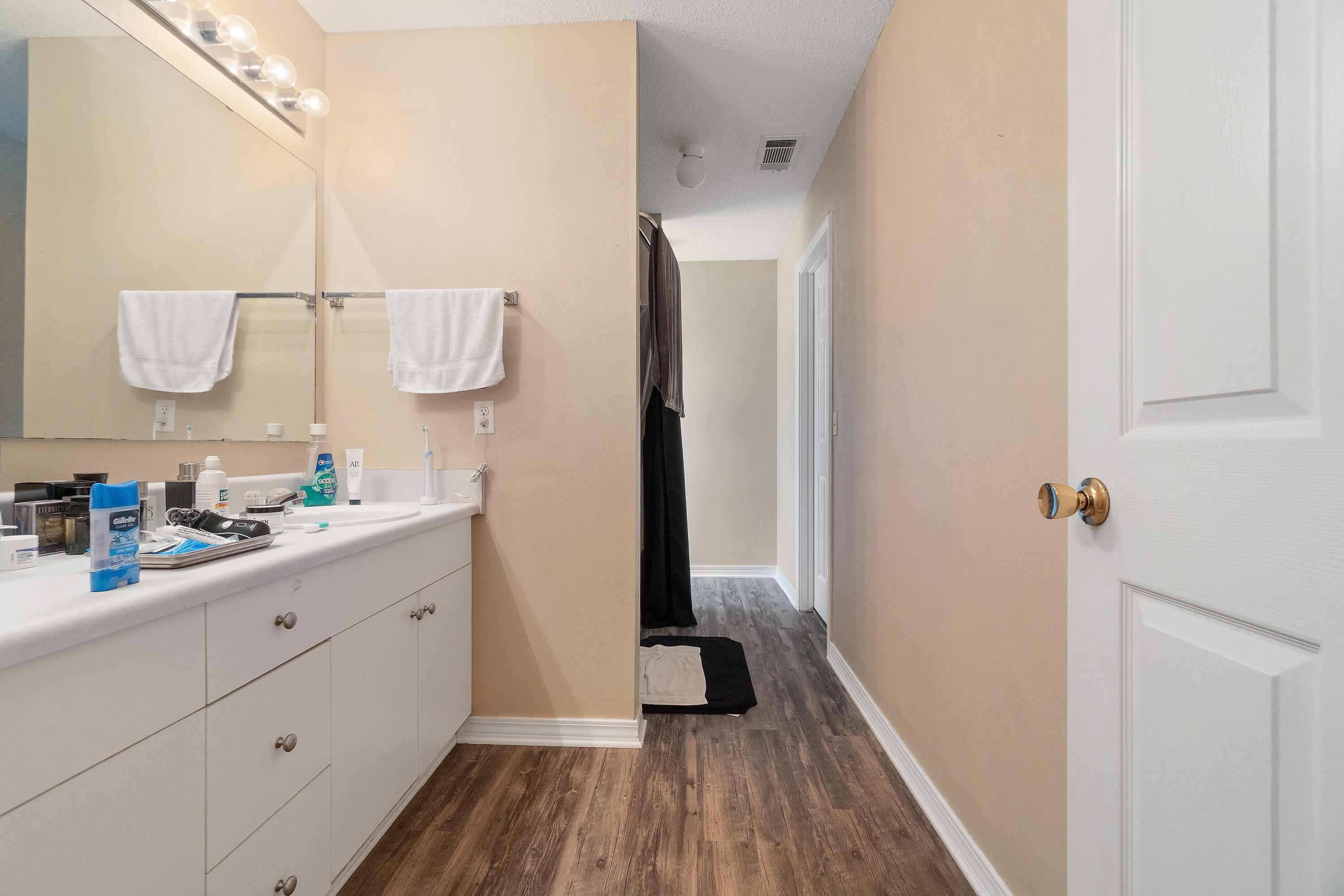 THE VINEYARDS - Residential