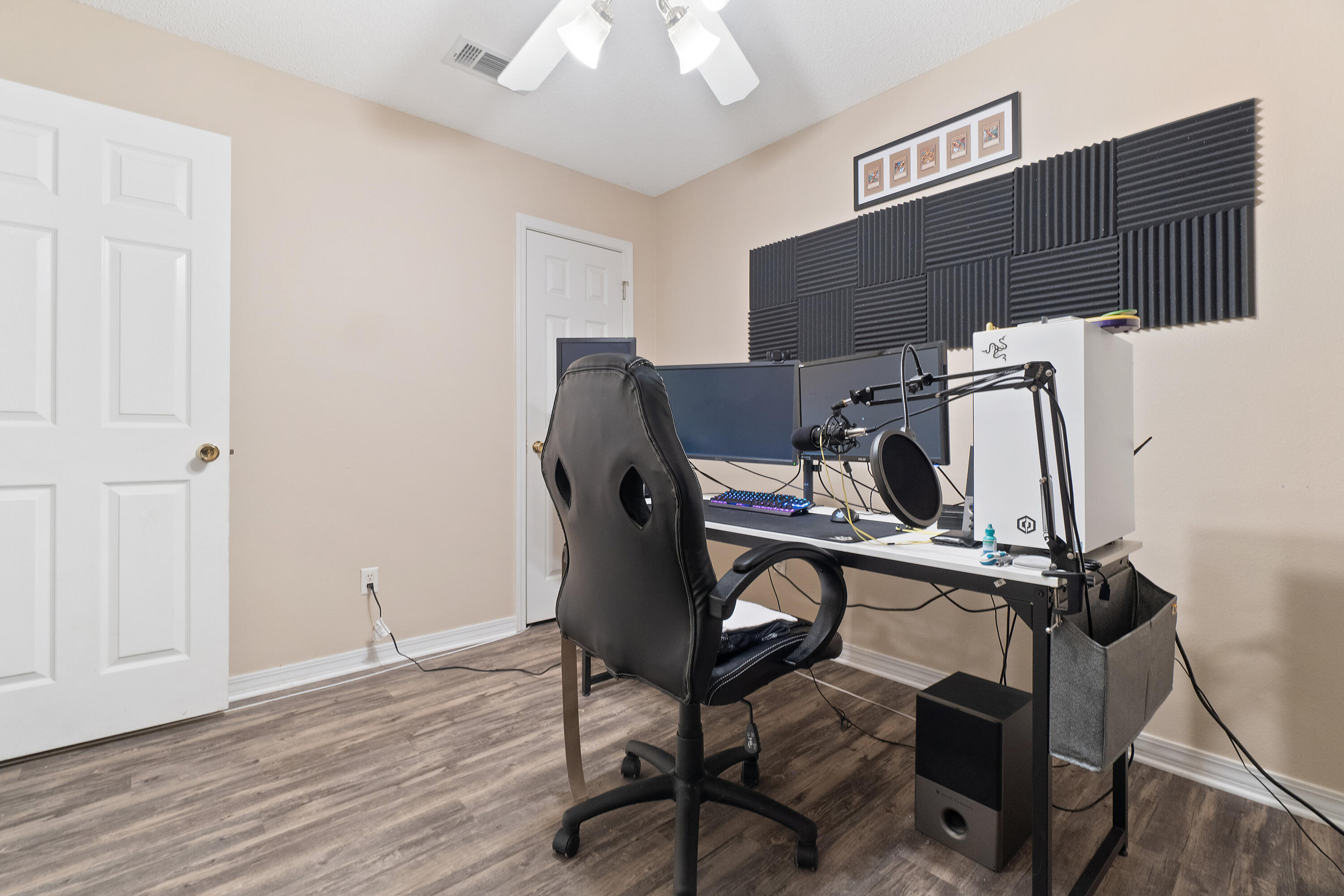 THE VINEYARDS - Residential