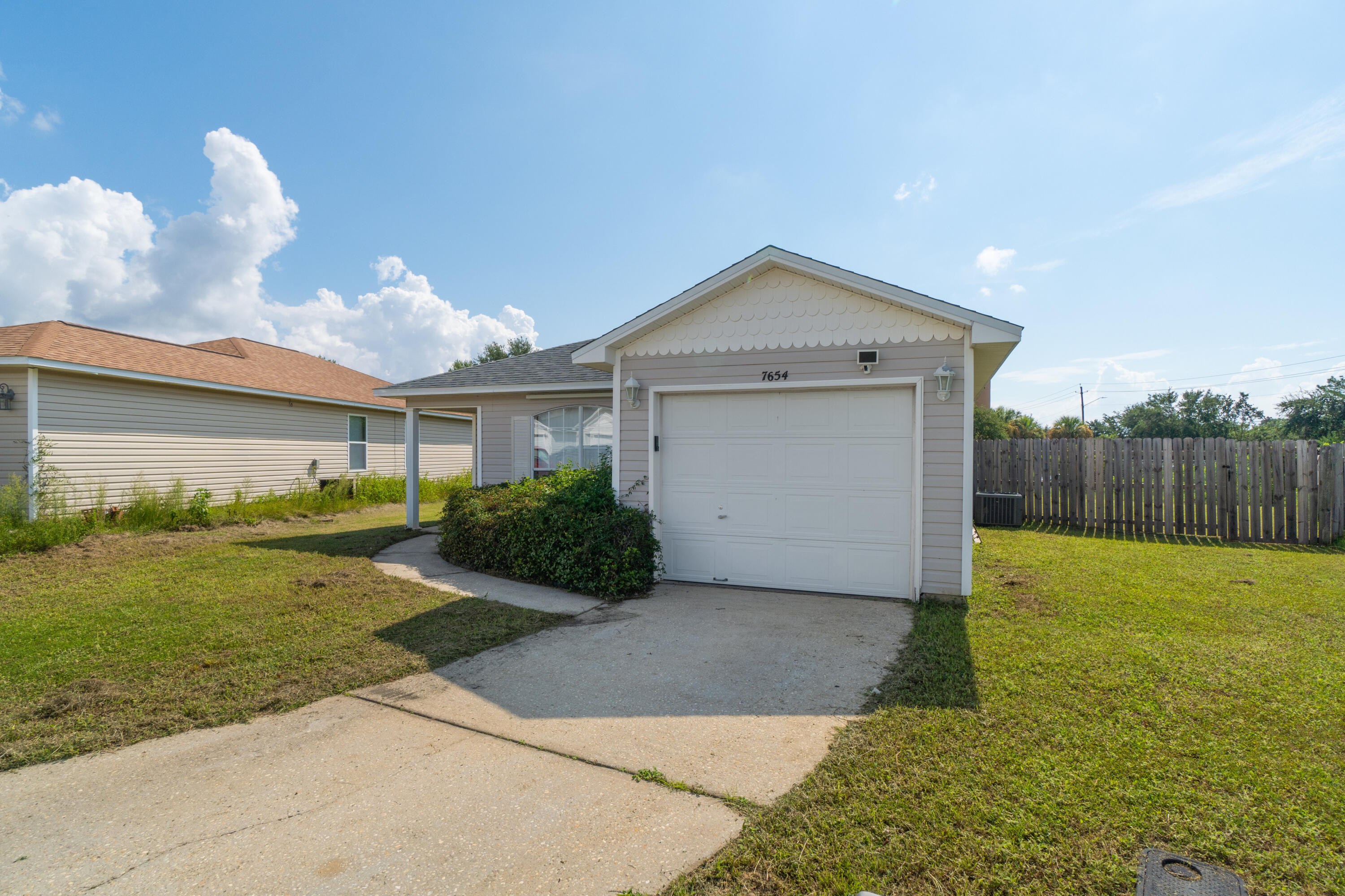 THE VINEYARDS - Residential