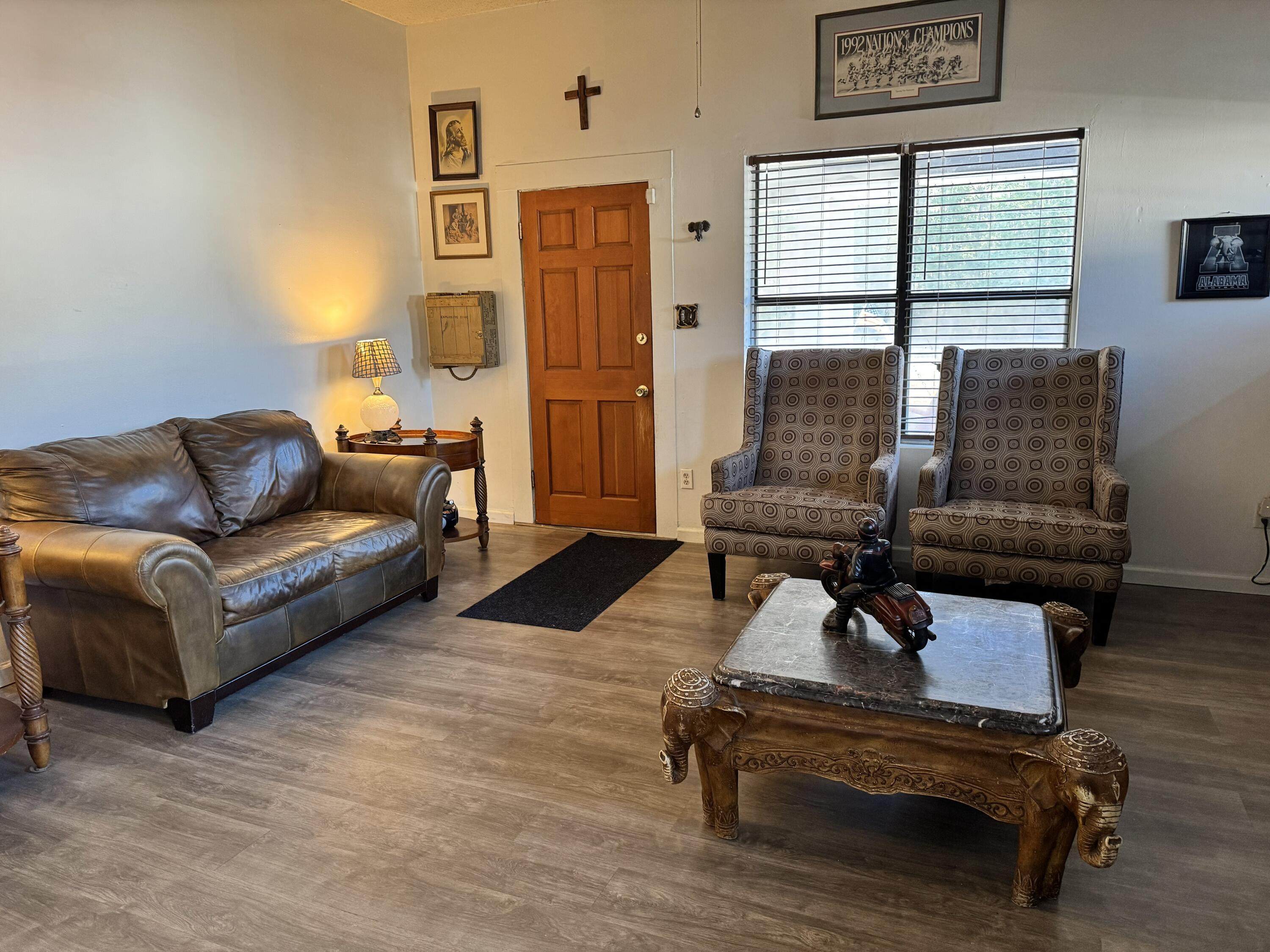 Florala - Residential