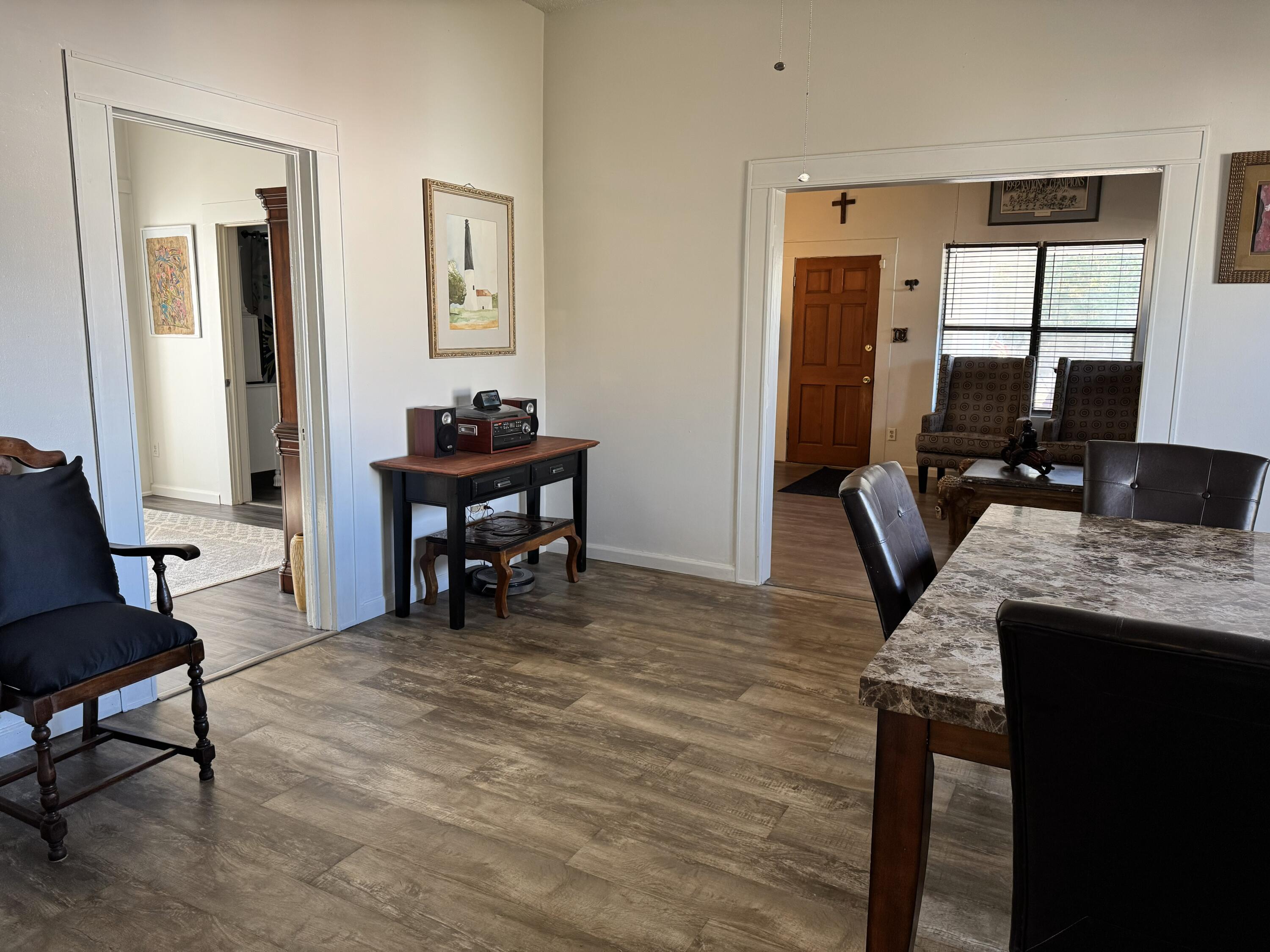 Florala - Residential