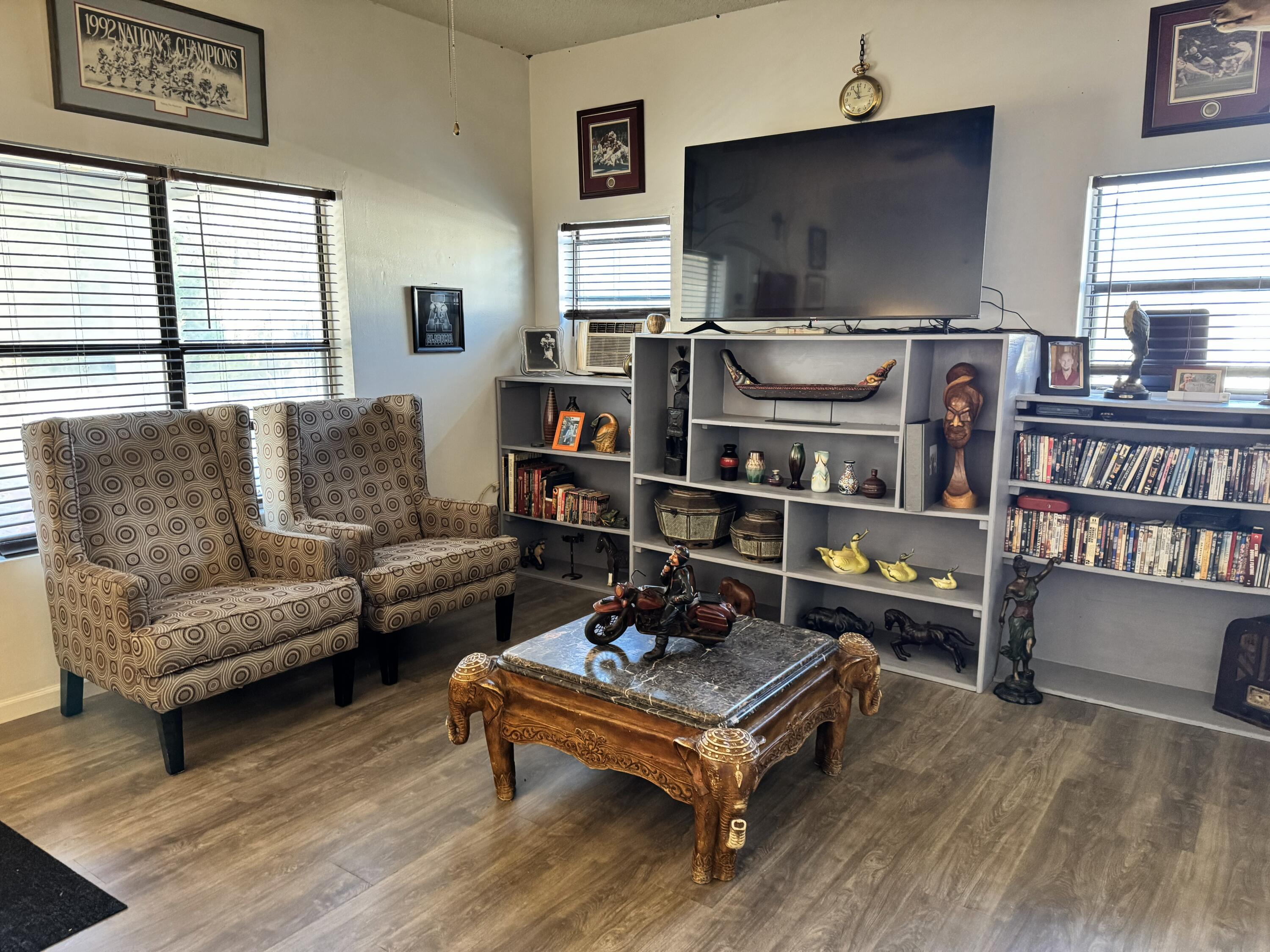 Florala - Residential