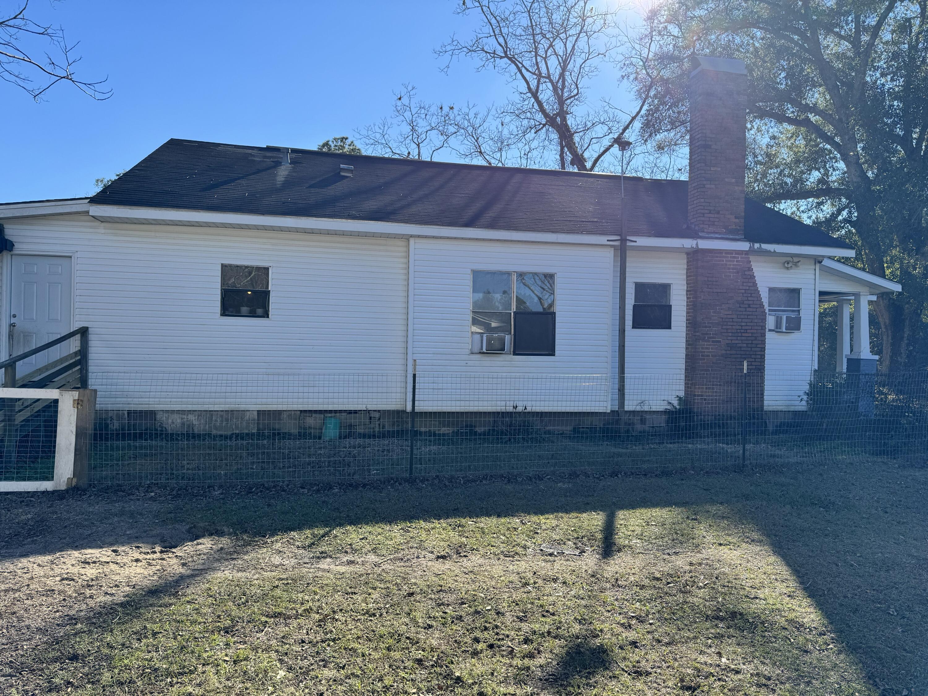 Florala - Residential