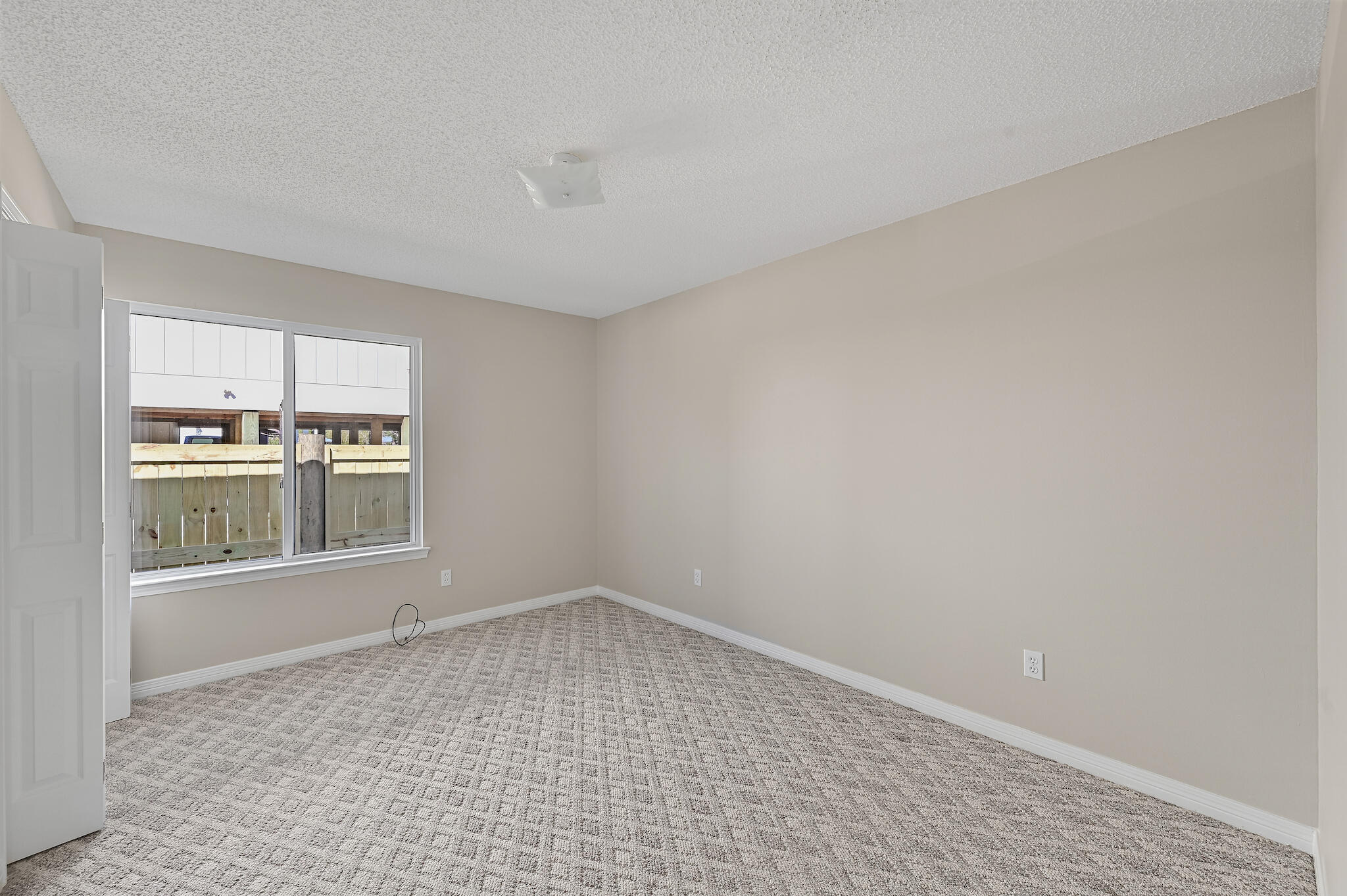 HIDDEN HARBOR UNREC - Residential