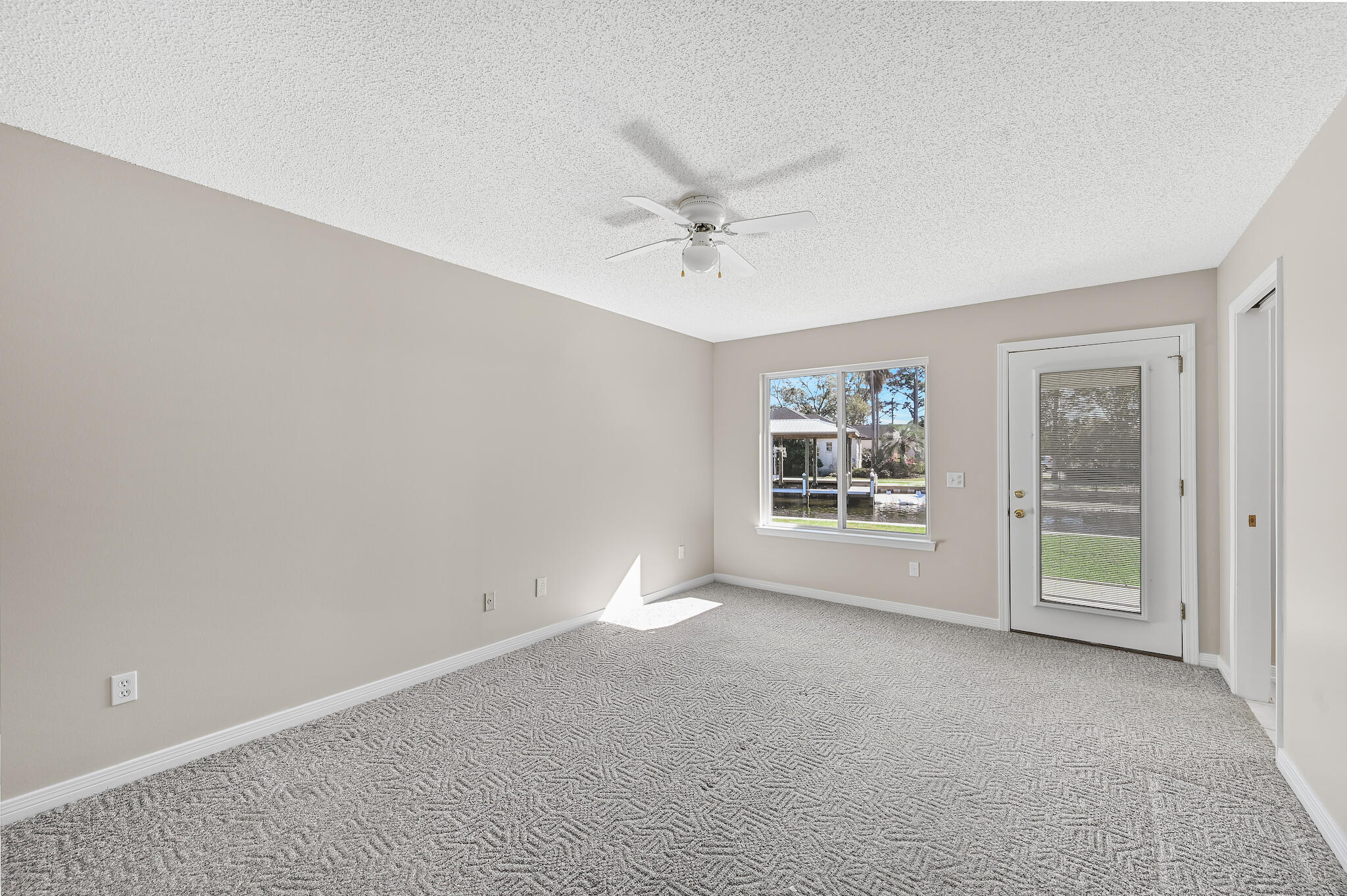 HIDDEN HARBOR UNREC - Residential