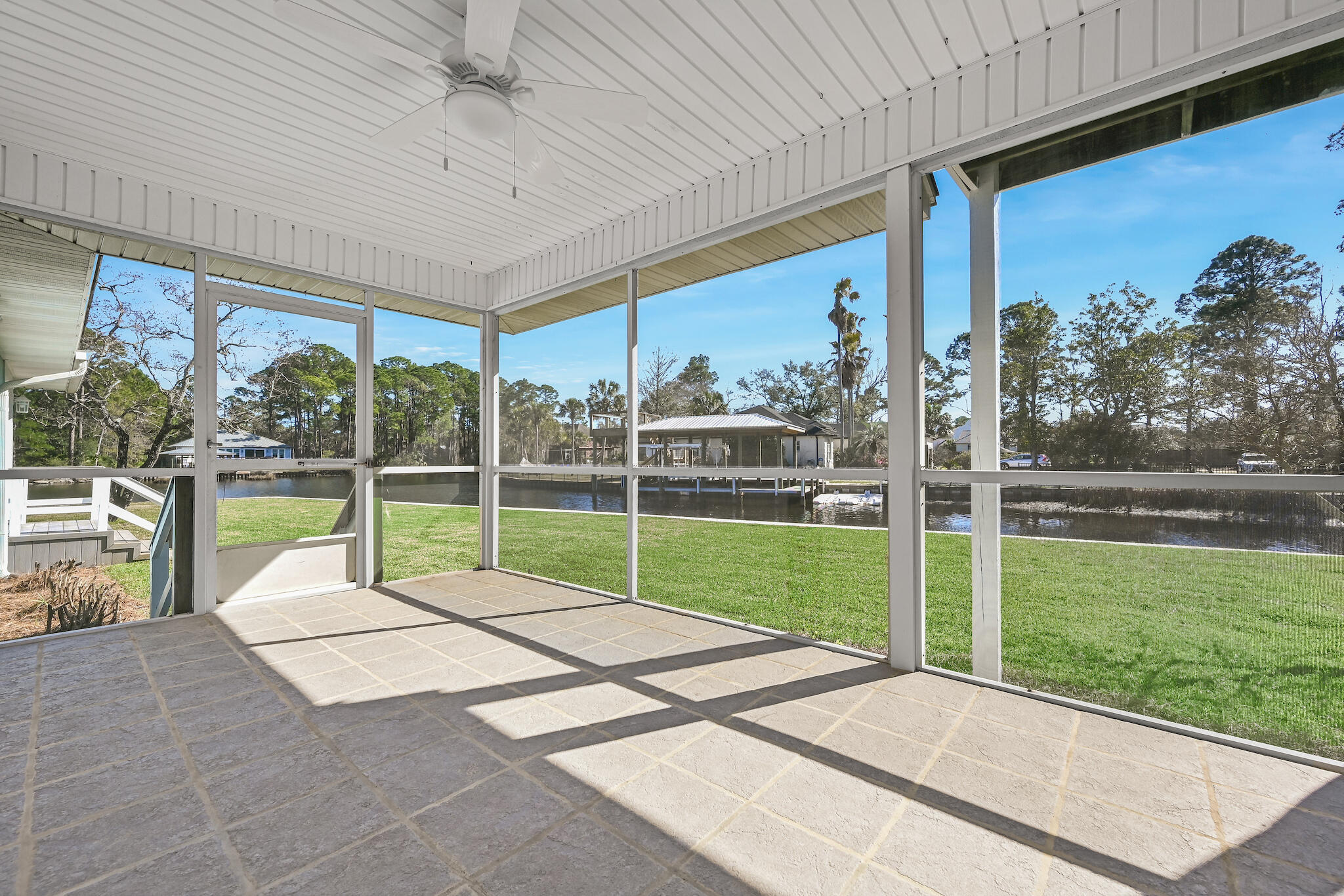 HIDDEN HARBOR UNREC - Residential