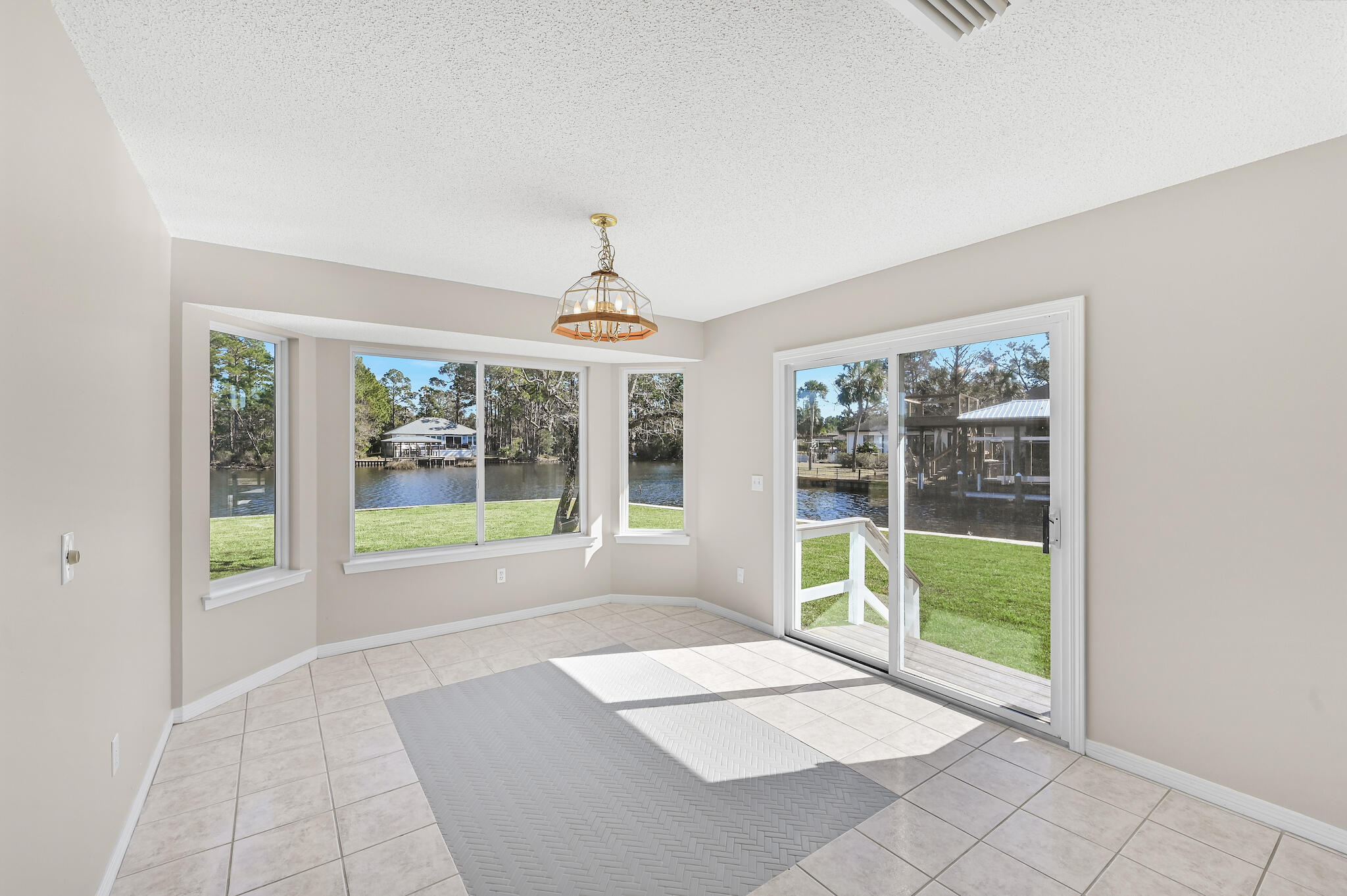 HIDDEN HARBOR UNREC - Residential