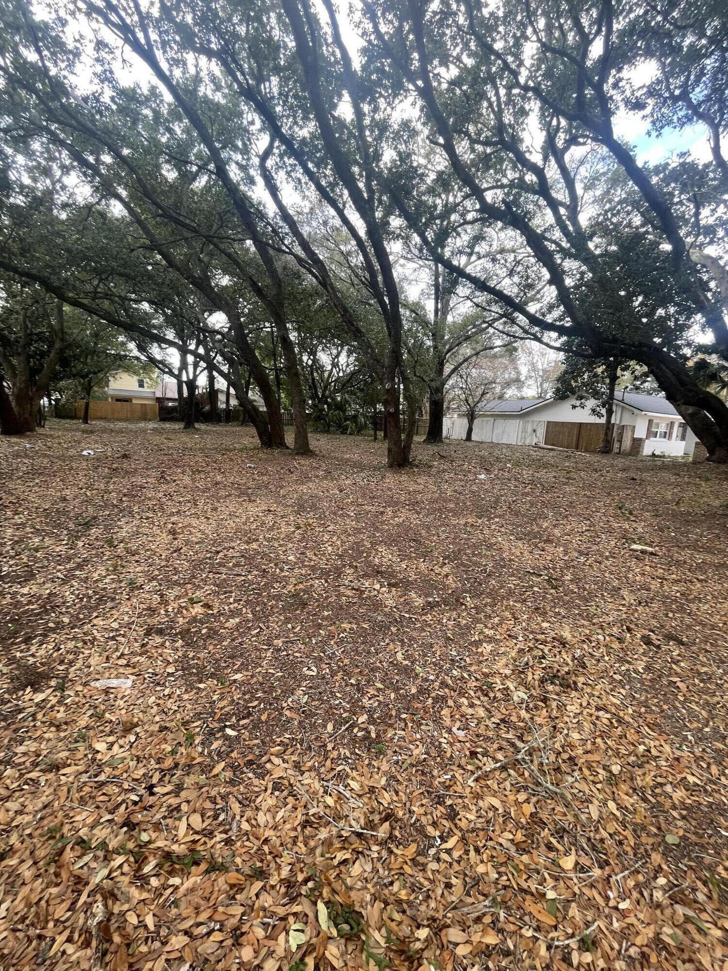 242000.00OAKLAND ADD LOTS 2 BLK 1 - Land