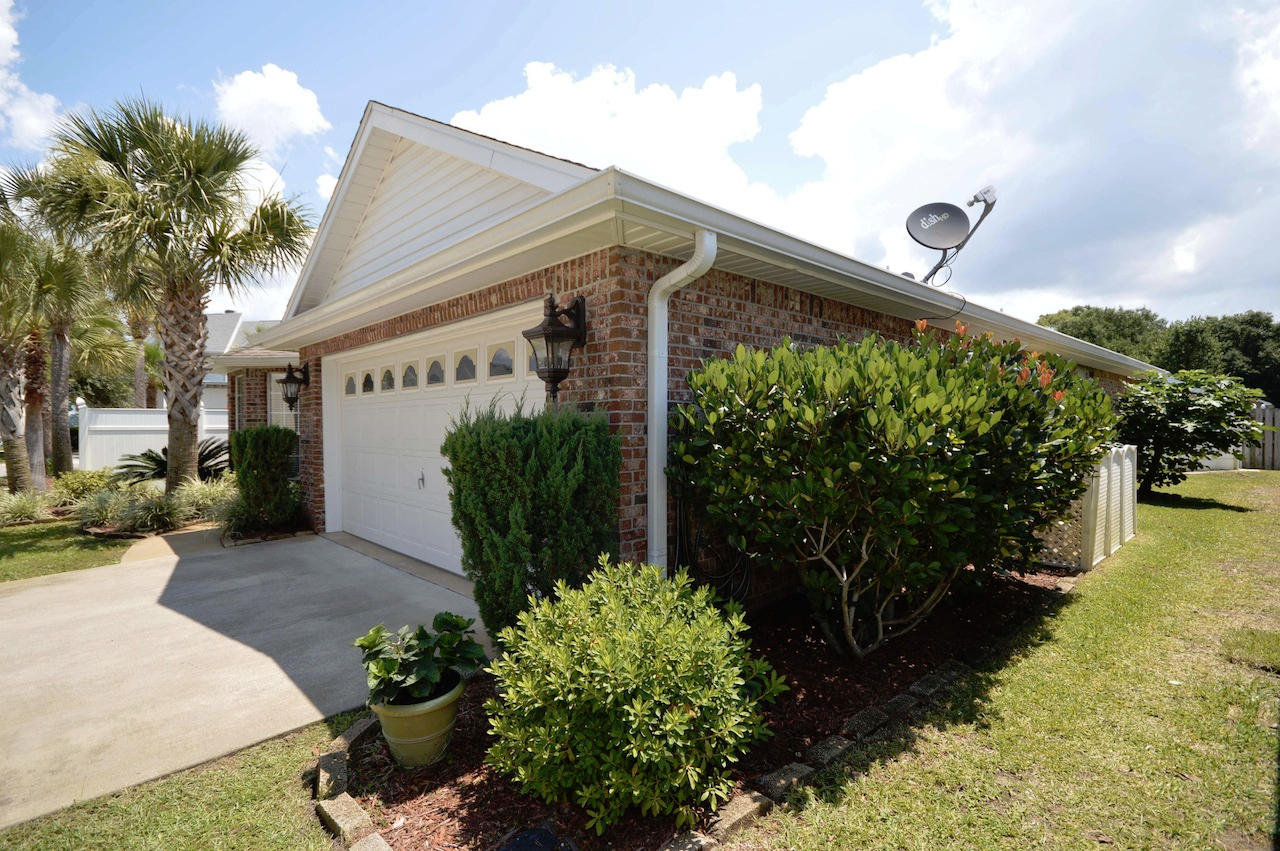 HIDDEN BAY VILLAGE PH 2 - Residential