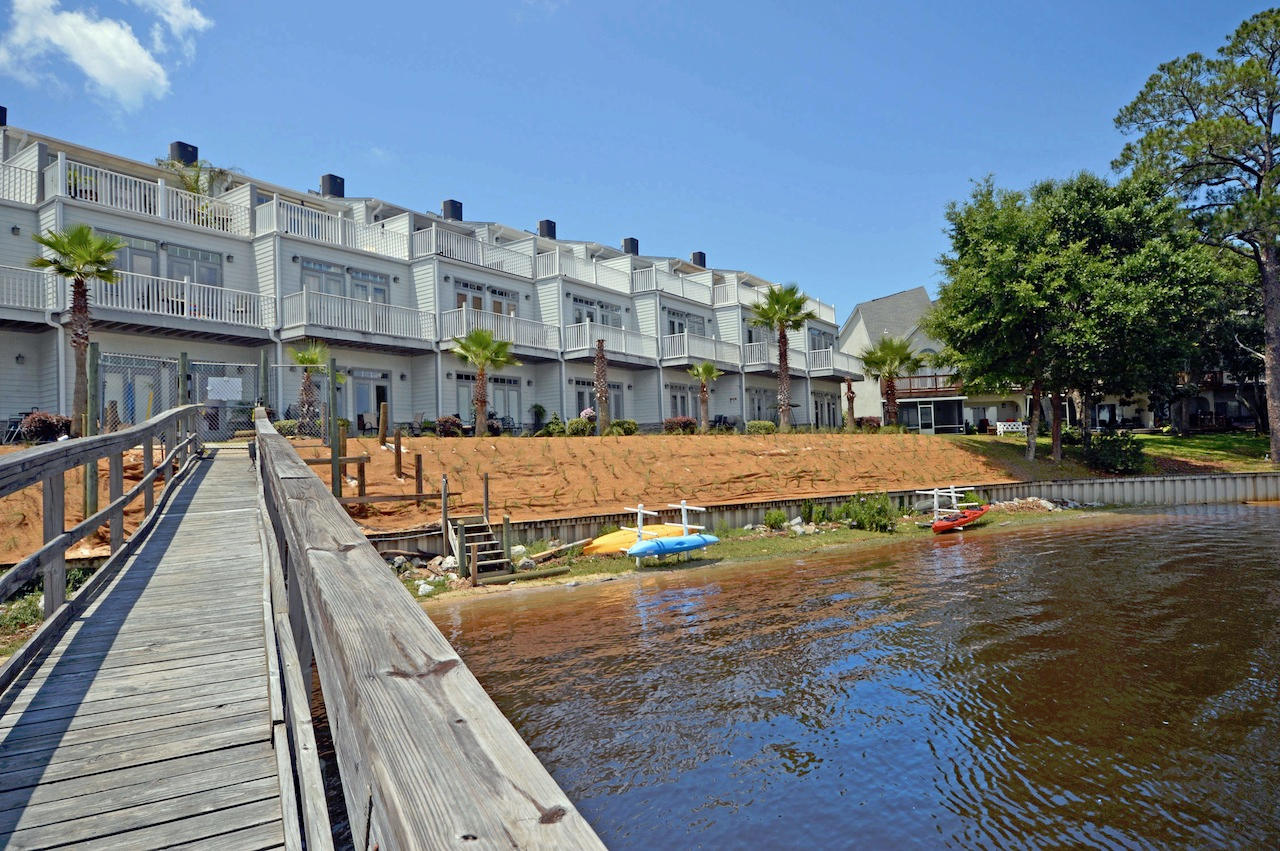 HIDDEN BAY VILLAGE PH 2 - Residential