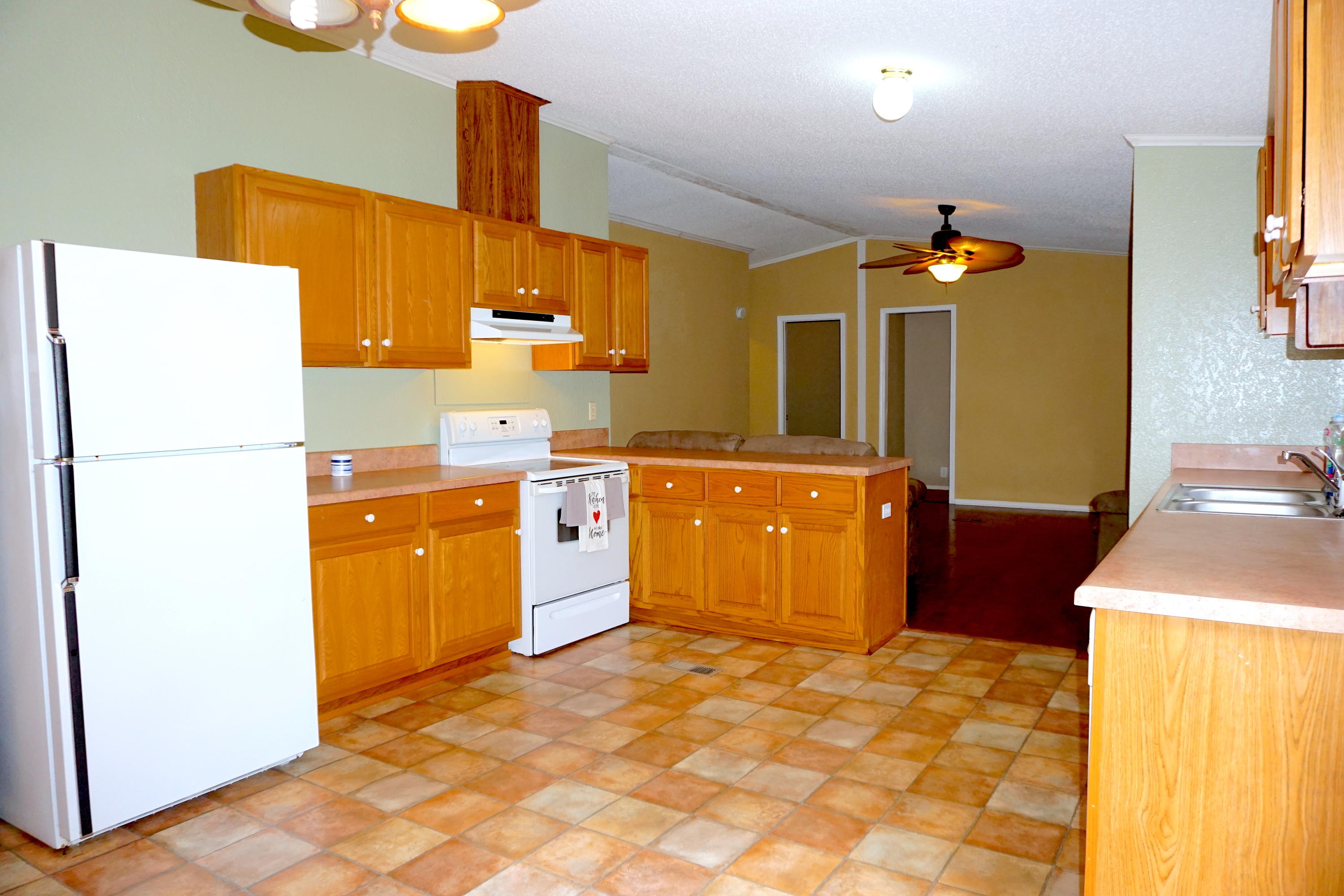 NO RECORDED SUBDIVISION - Residential