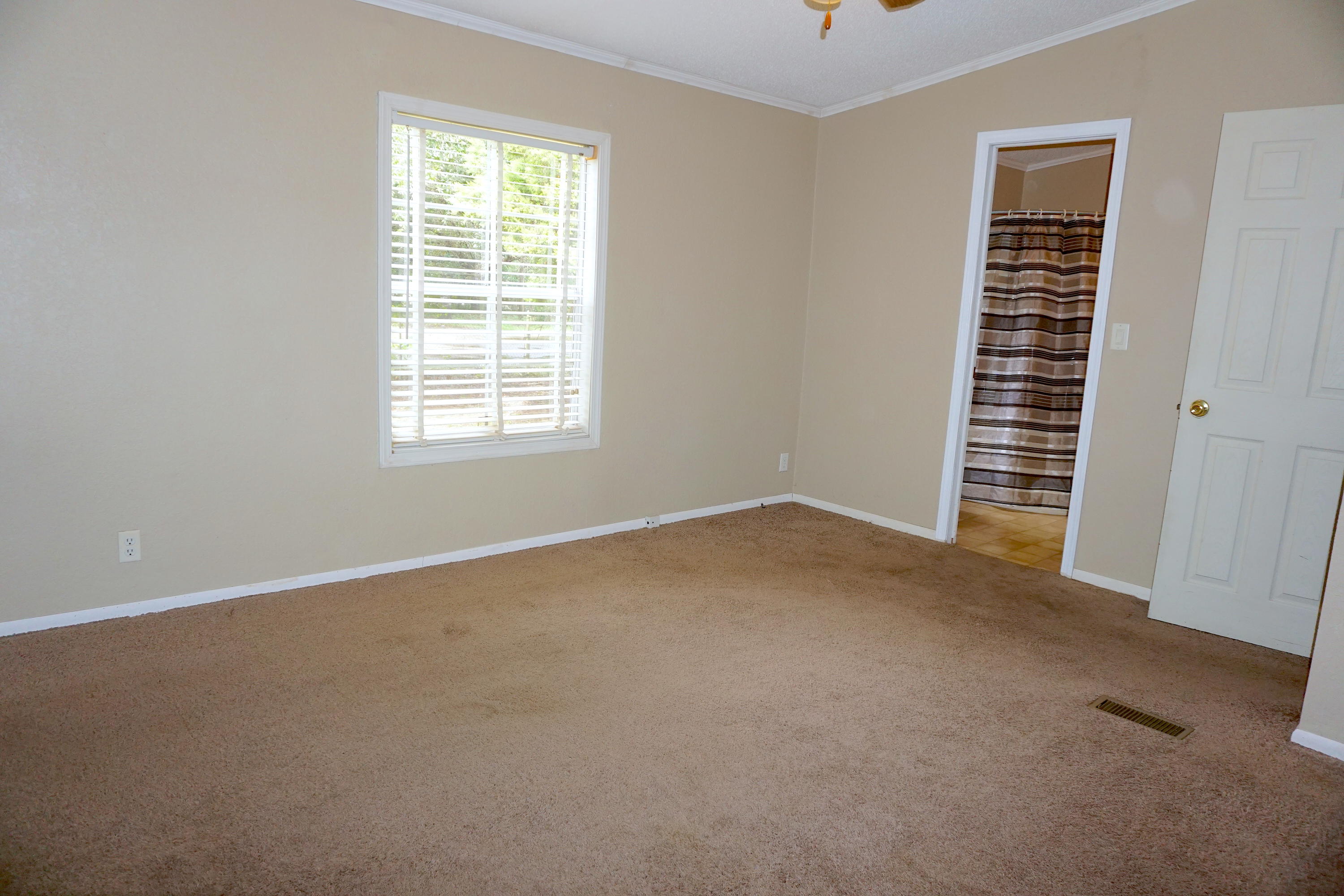 NO RECORDED SUBDIVISION - Residential