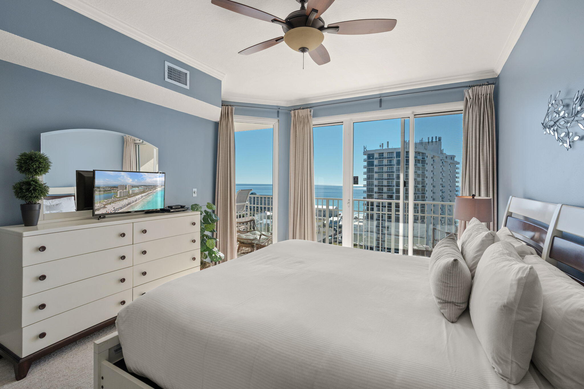 ARIEL DUNES I - Residential