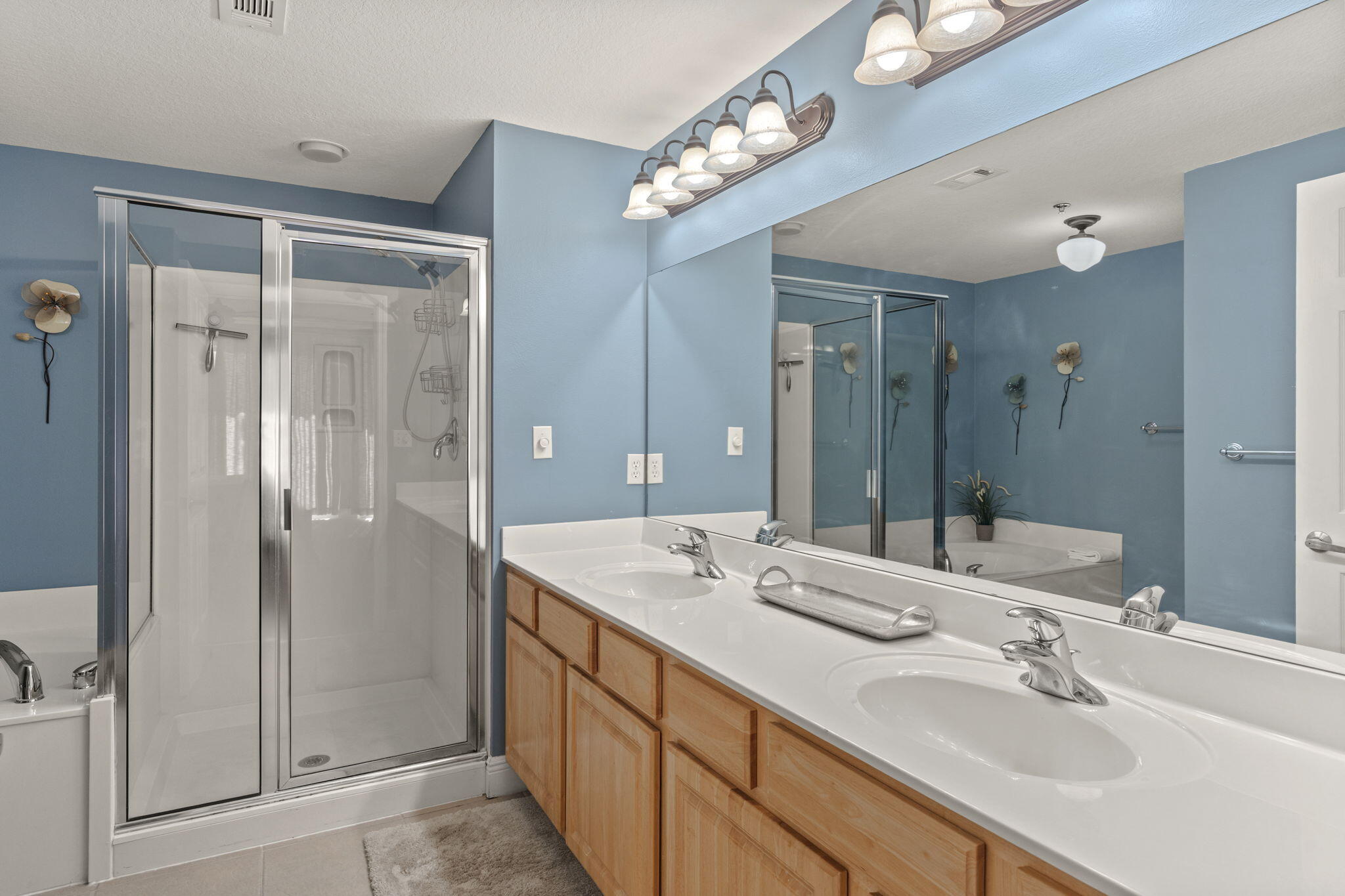 ARIEL DUNES I - Residential