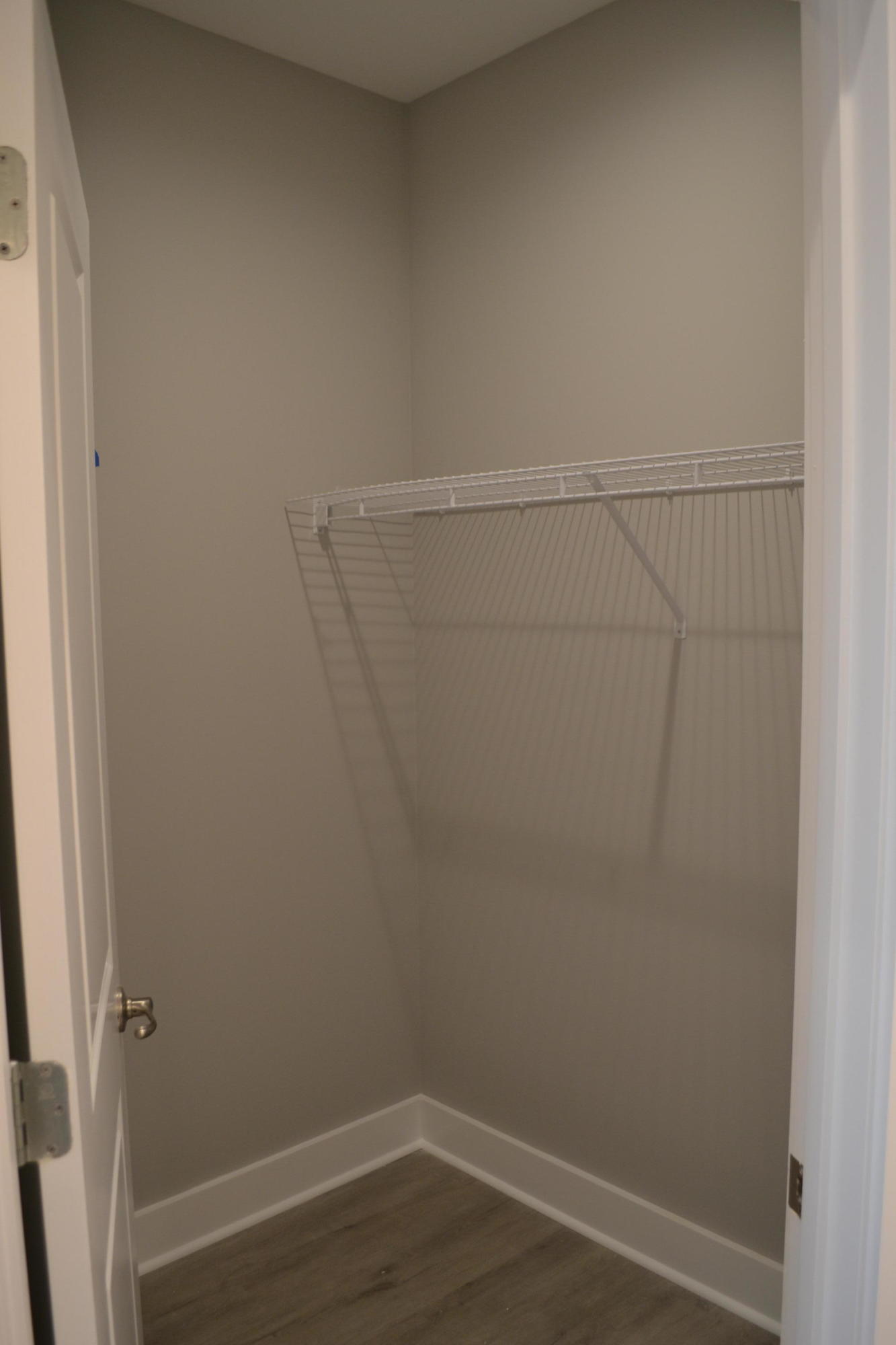 HIDDEN BAY VILLAGE - Residential