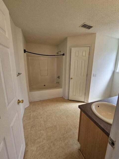 REDSTONE ESTATES - Residential
