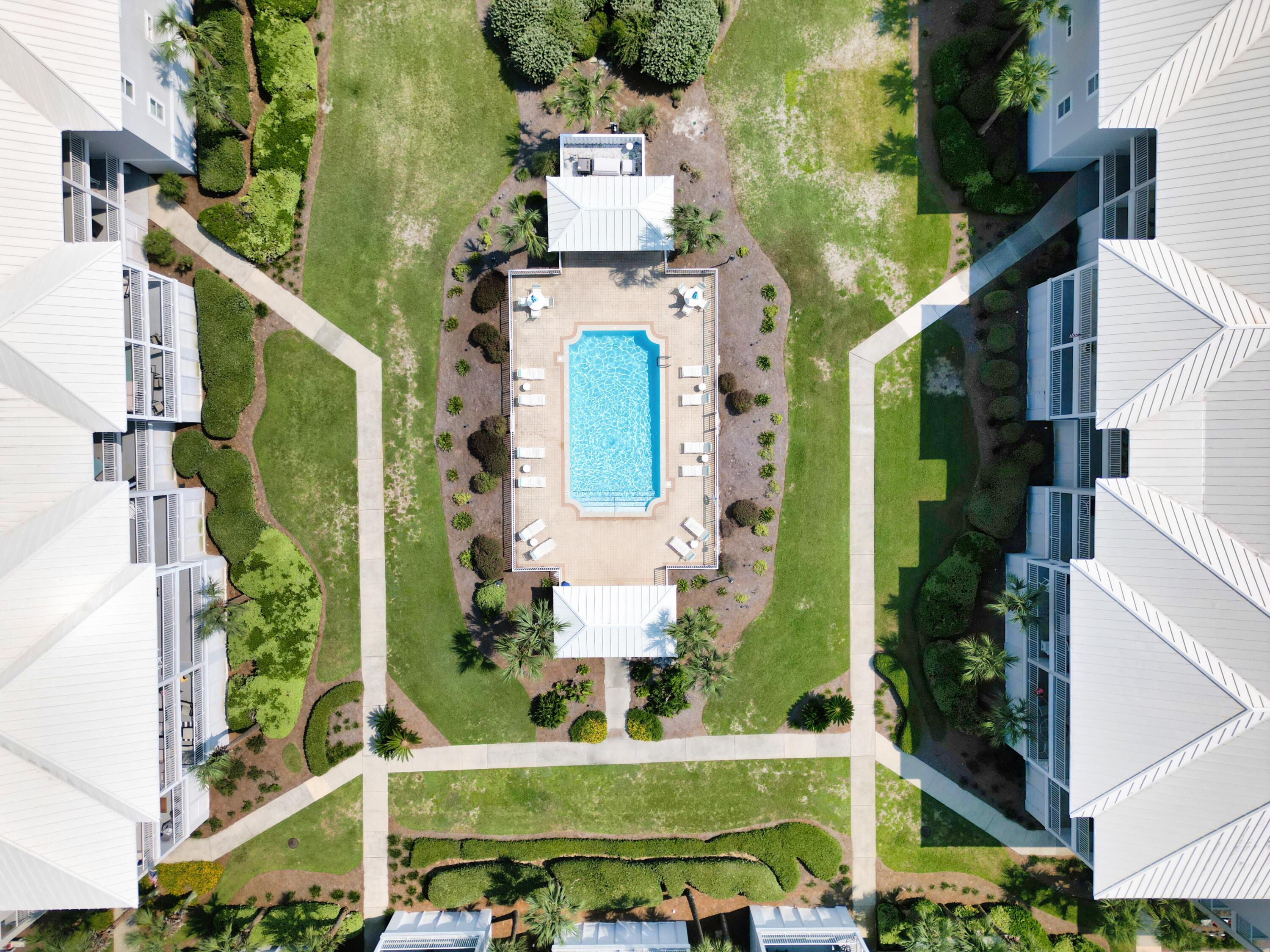 PAVILION PALMS - Residential