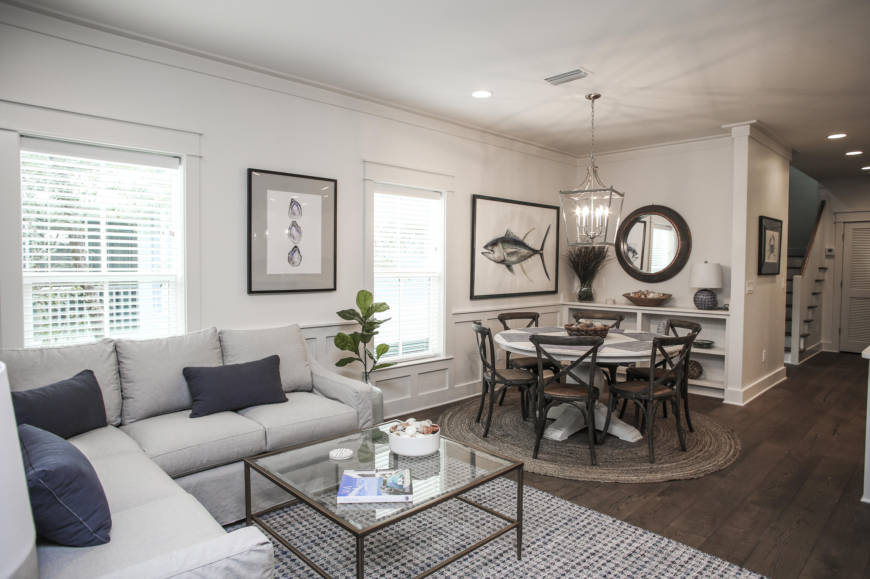 MAGNOLIA COTTAGES - Residential