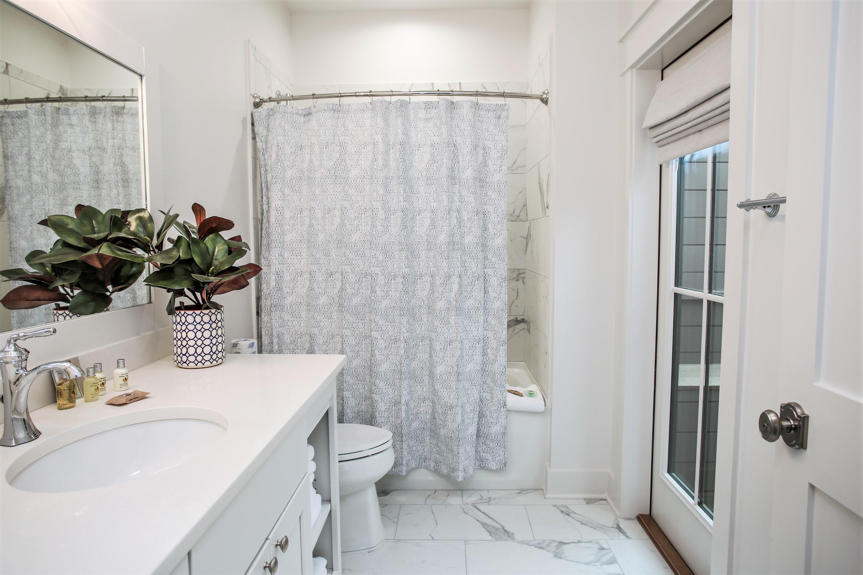 MAGNOLIA COTTAGES - Residential