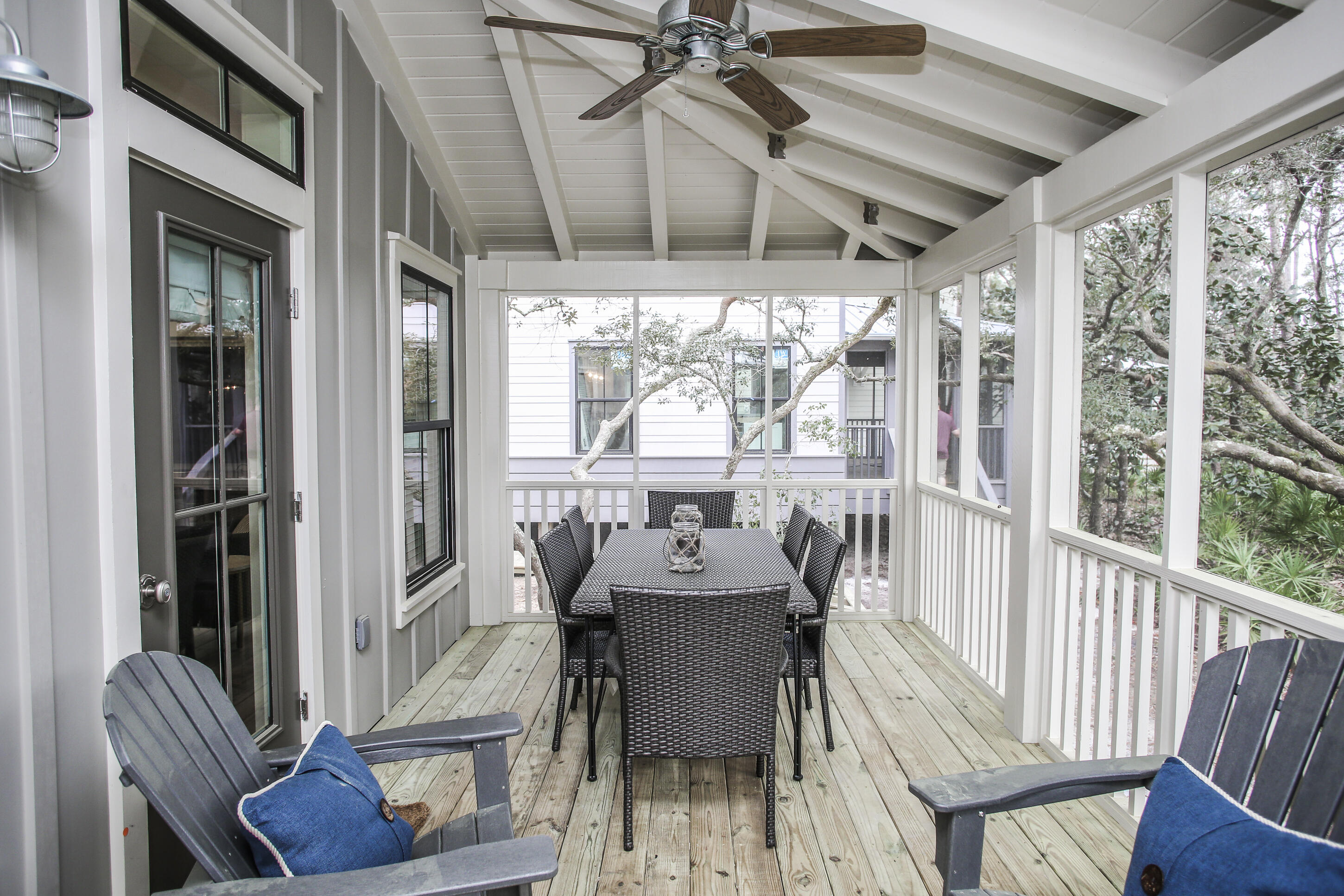 MAGNOLIA COTTAGES - Residential