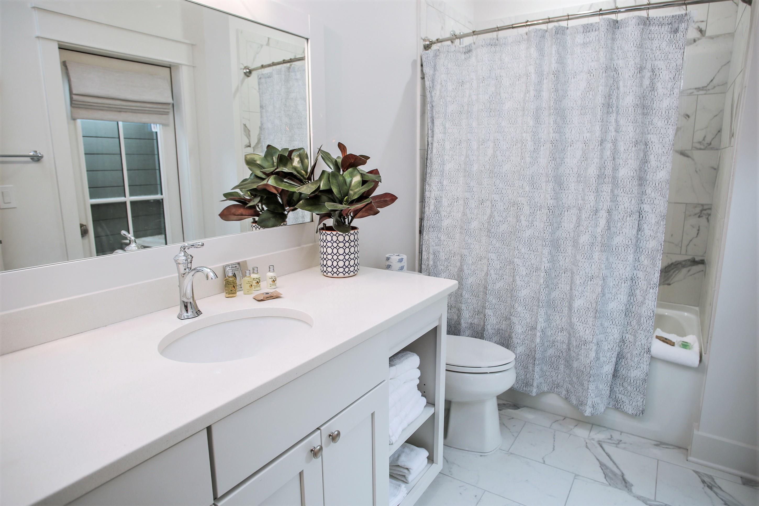 MAGNOLIA COTTAGES - Residential