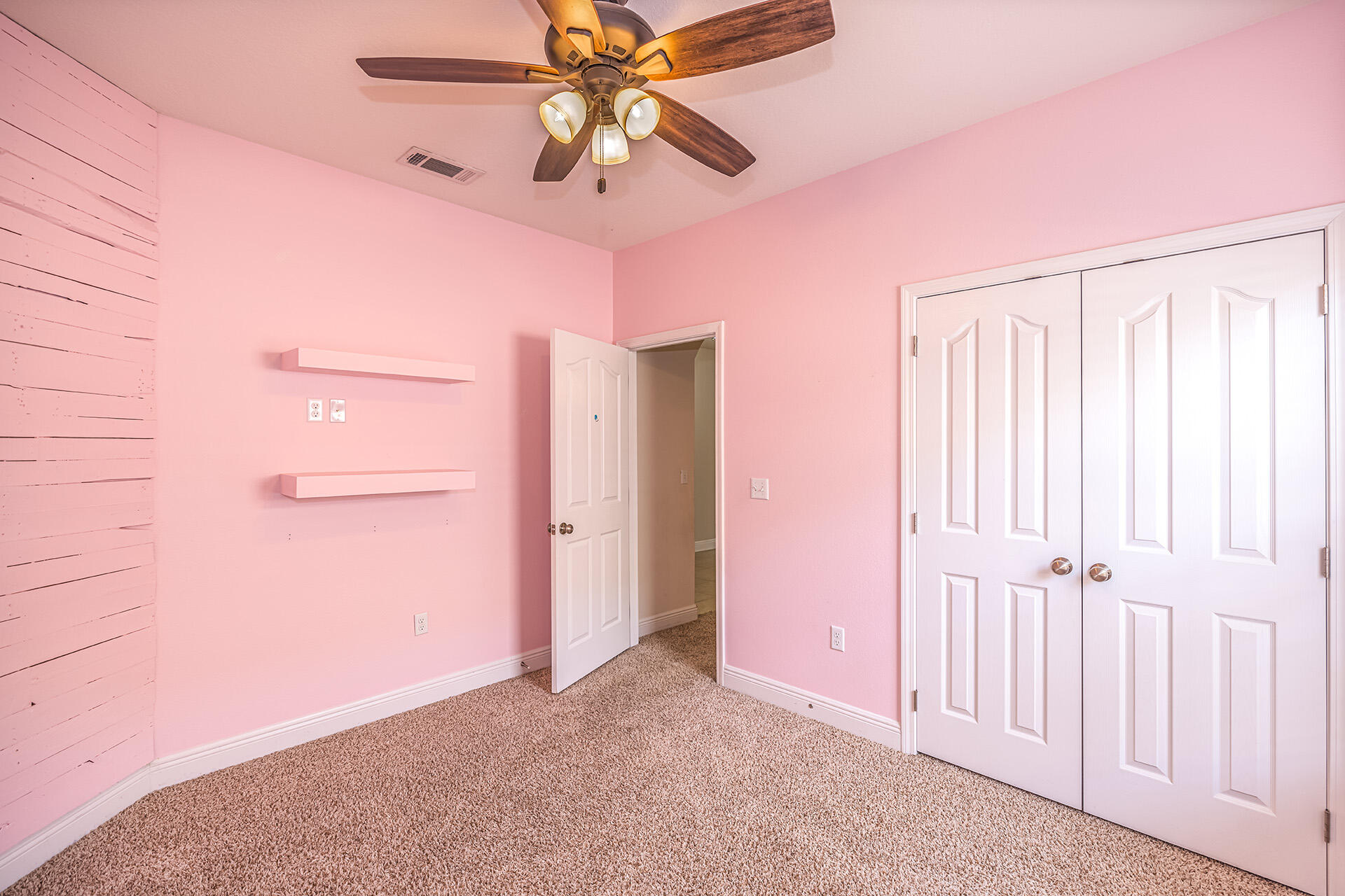 WATERFORD SOUND - Residential