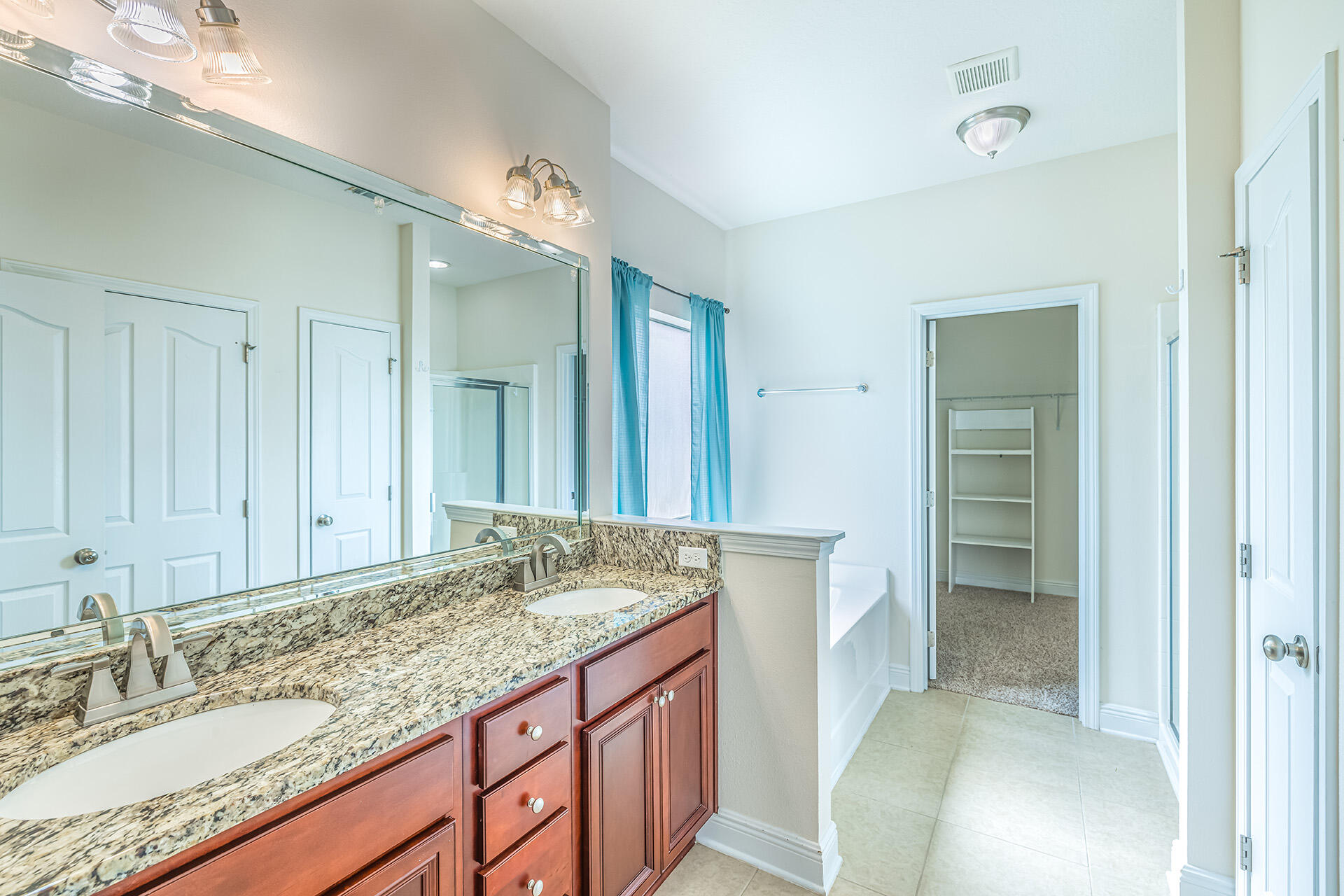 WATERFORD SOUND - Residential