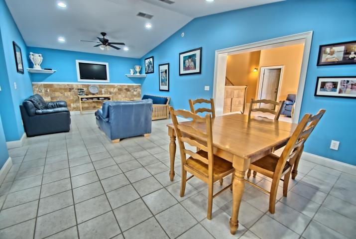 TREASURE ISLAND - Residential