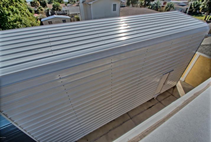 TREASURE ISLAND - Residential