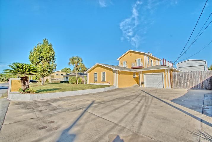 TREASURE ISLAND - Residential