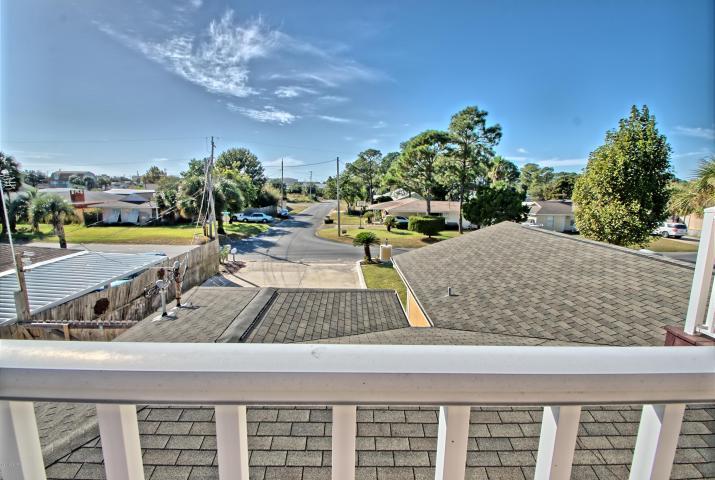 TREASURE ISLAND - Residential