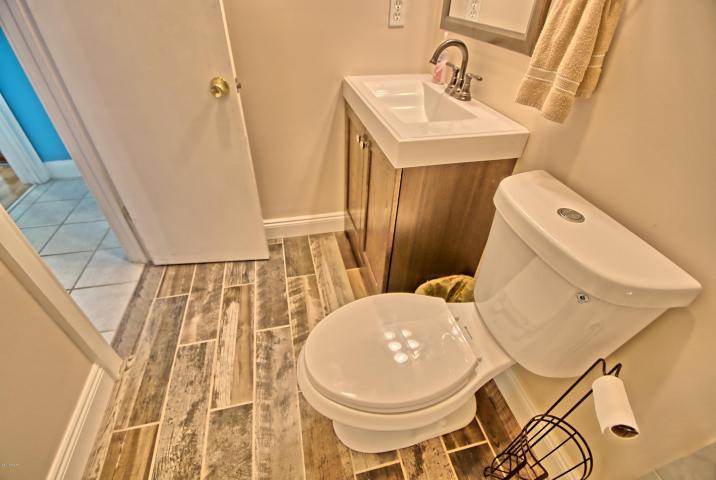 TREASURE ISLAND - Residential