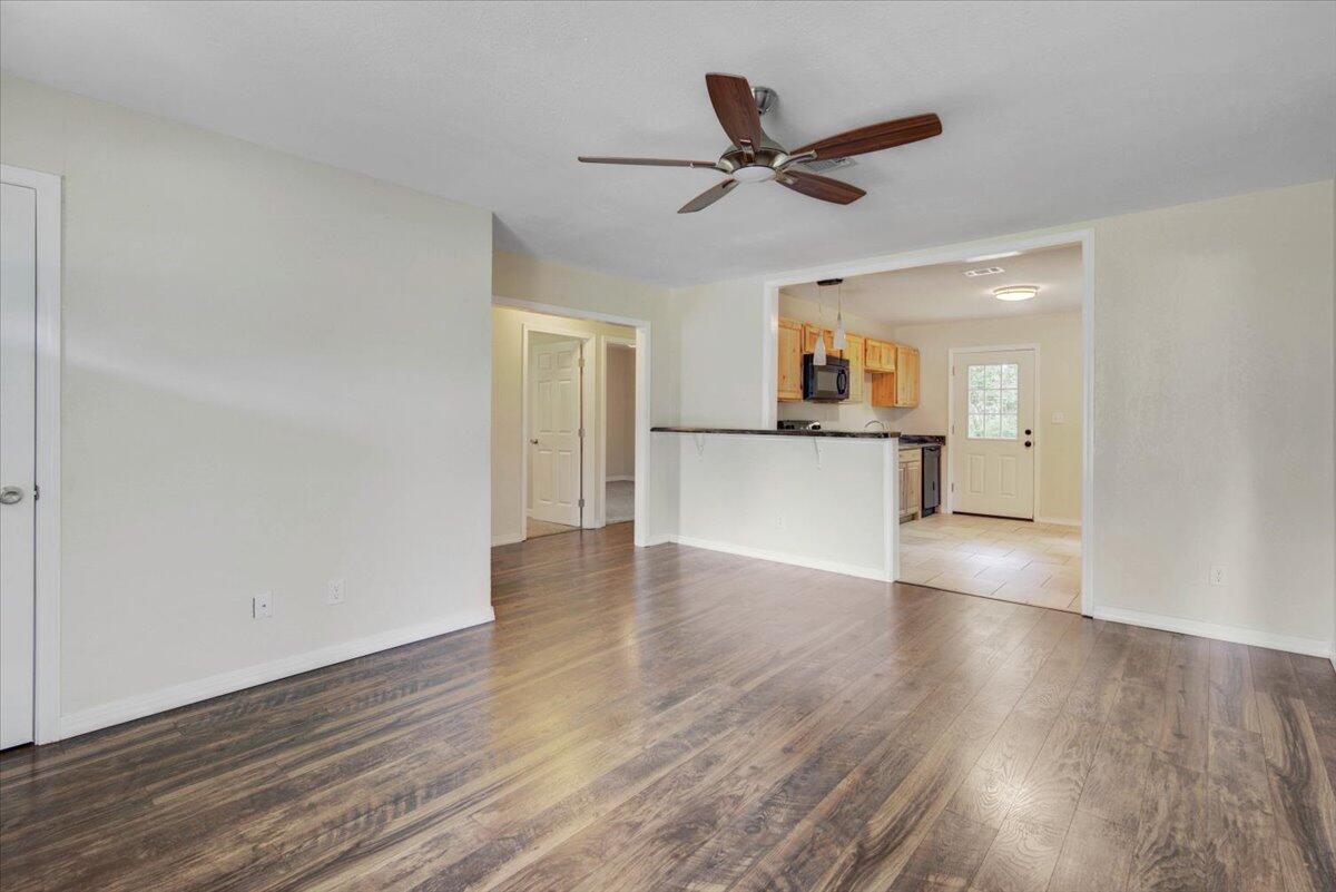 AVONDALE - Residential