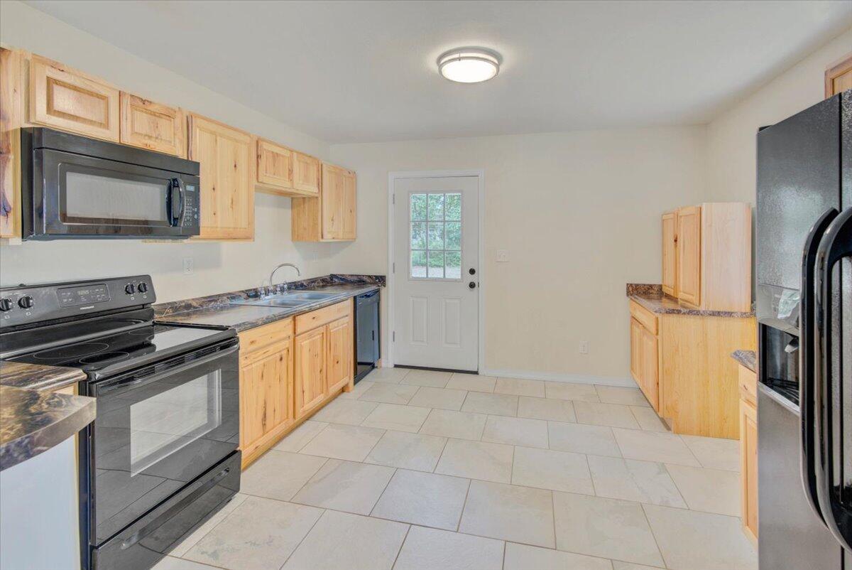 AVONDALE - Residential