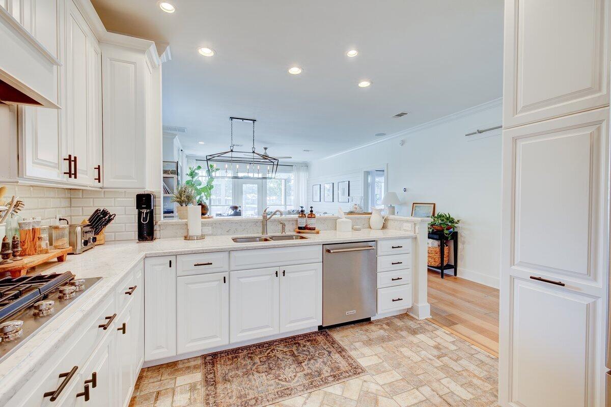 CRYSTAL LAKE AT SANDESTIN - Residential