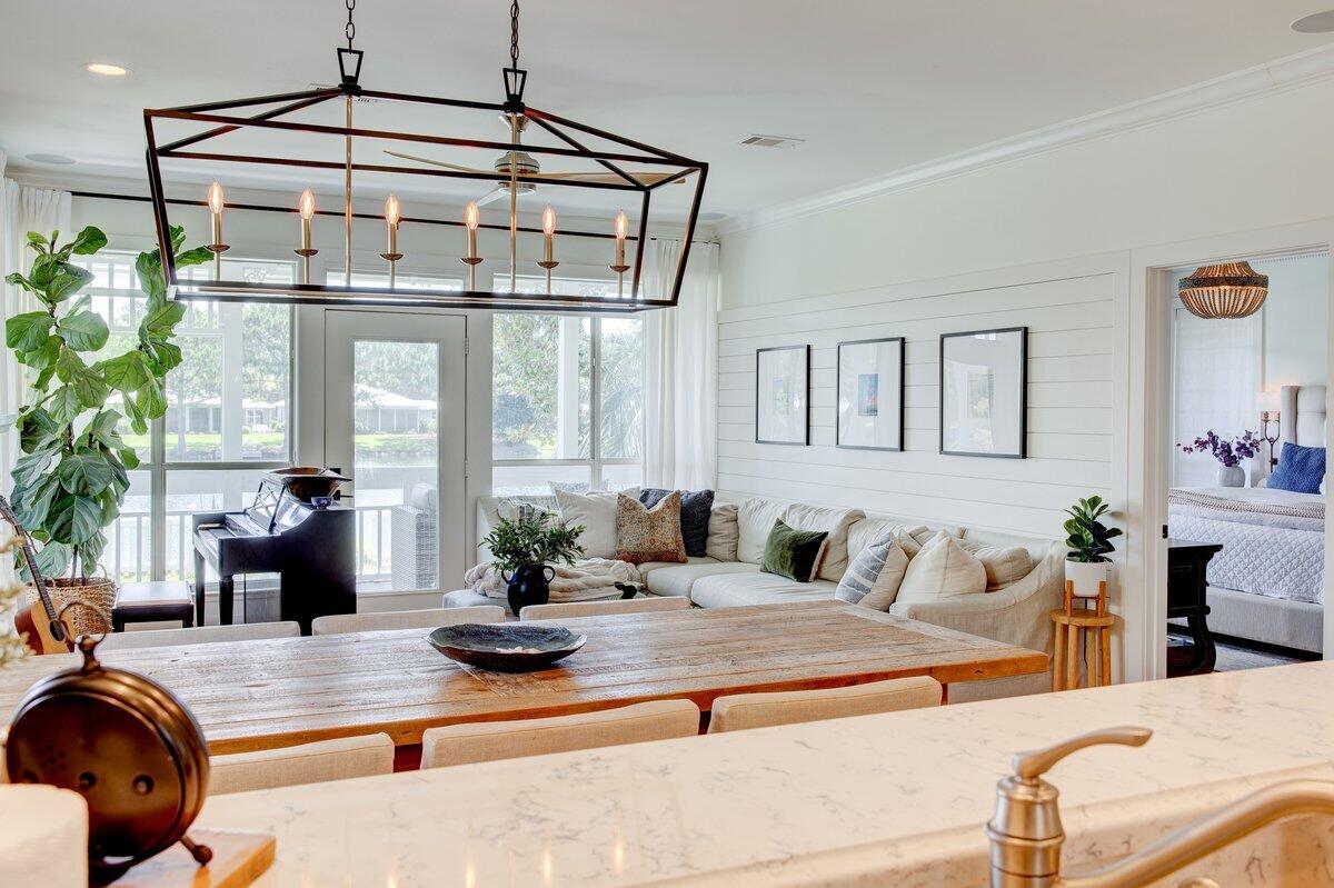 CRYSTAL LAKE AT SANDESTIN - Residential