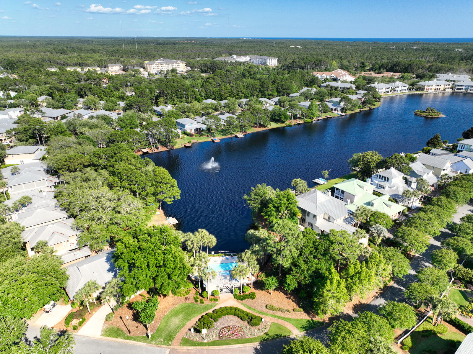 CRYSTAL LAKE AT SANDESTIN - Residential
