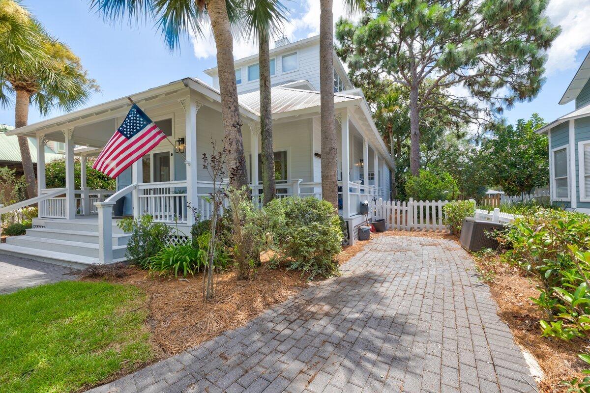 CRYSTAL LAKE AT SANDESTIN - Residential