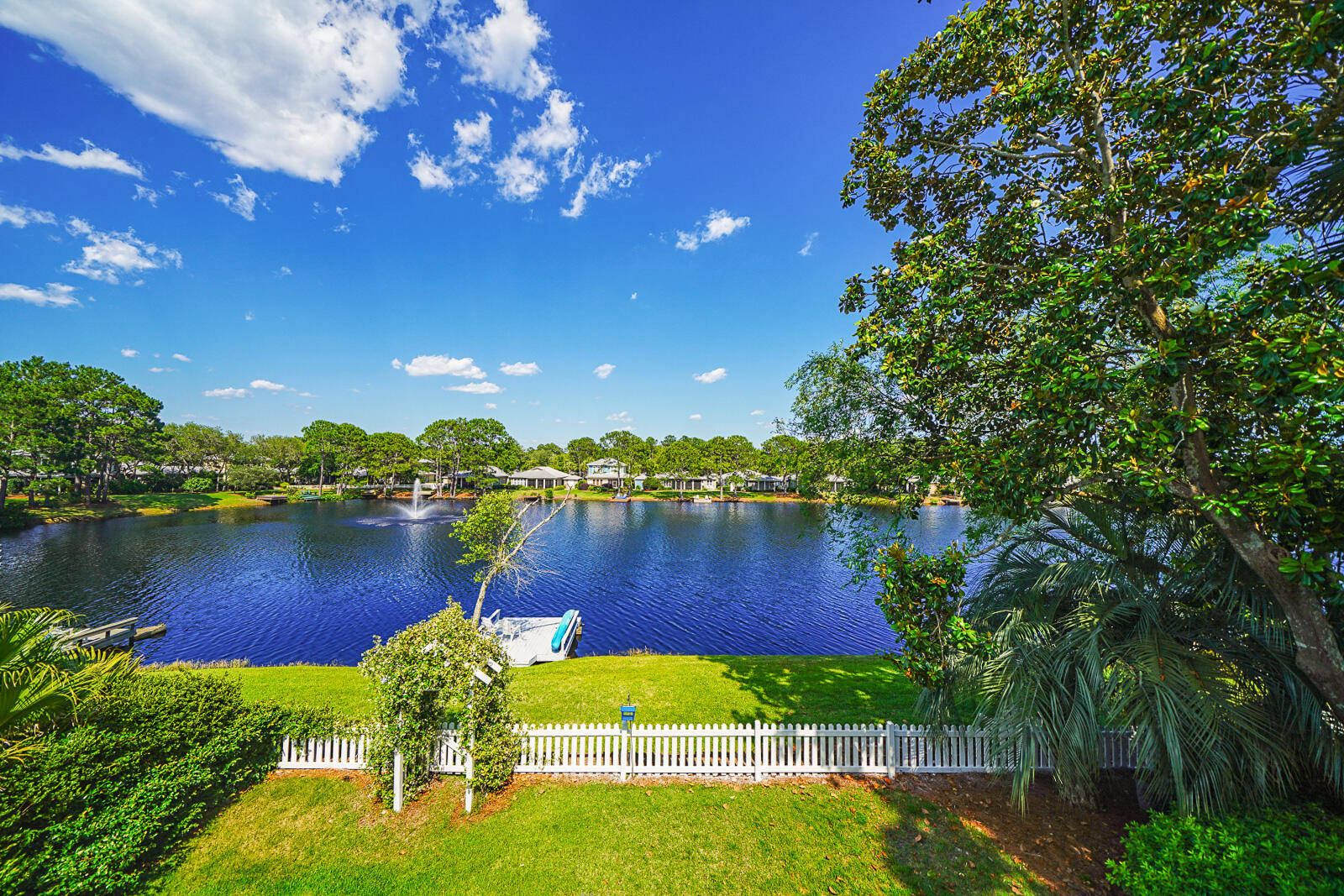 CRYSTAL LAKE AT SANDESTIN - Residential