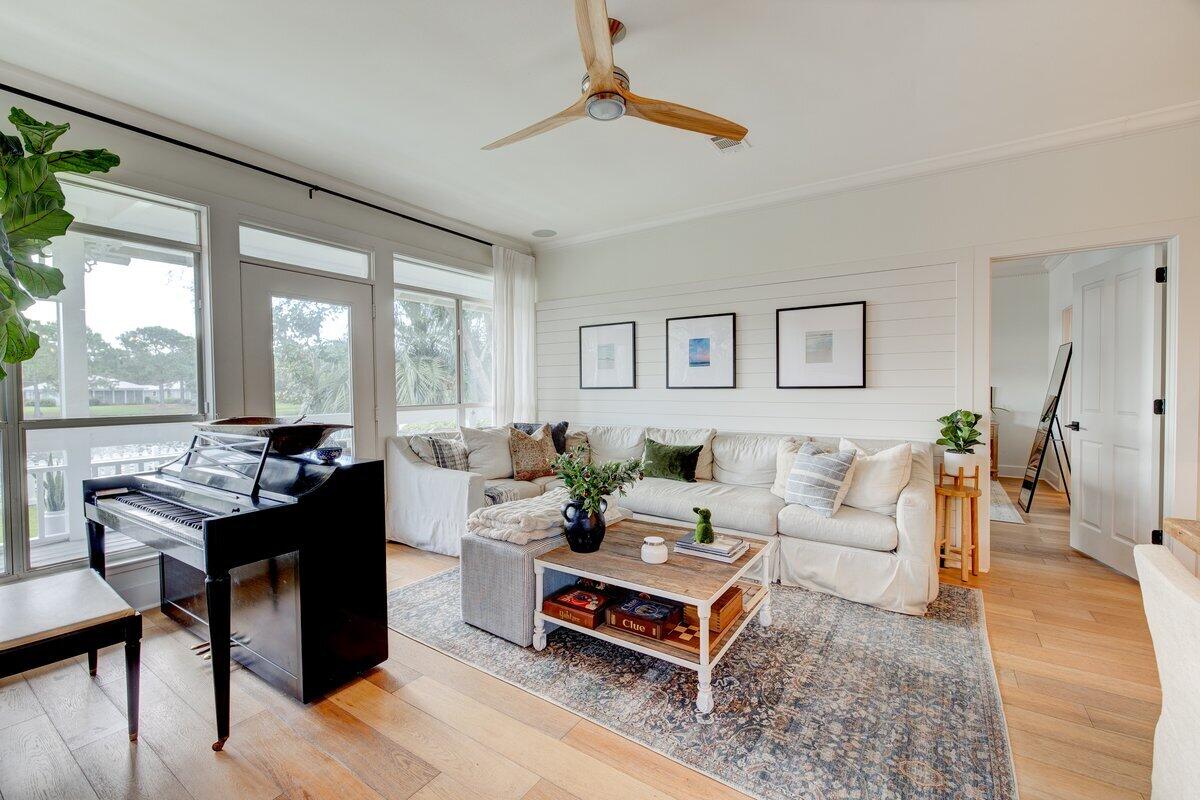 CRYSTAL LAKE AT SANDESTIN - Residential
